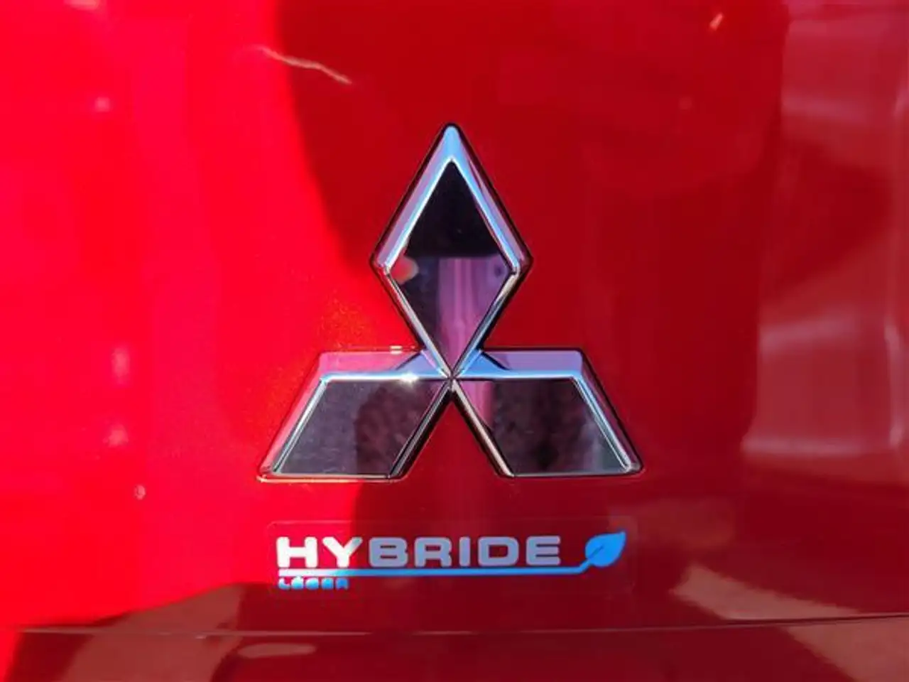 Mitsubishi Outlander снимка Mitsubishi Outlander