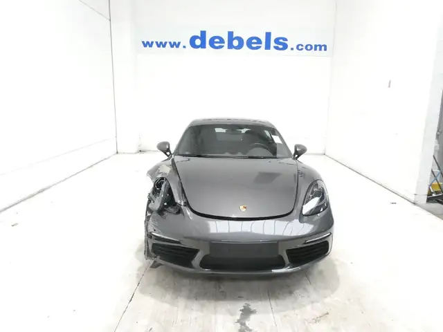 Porsche 718 Cayman