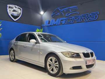 320i