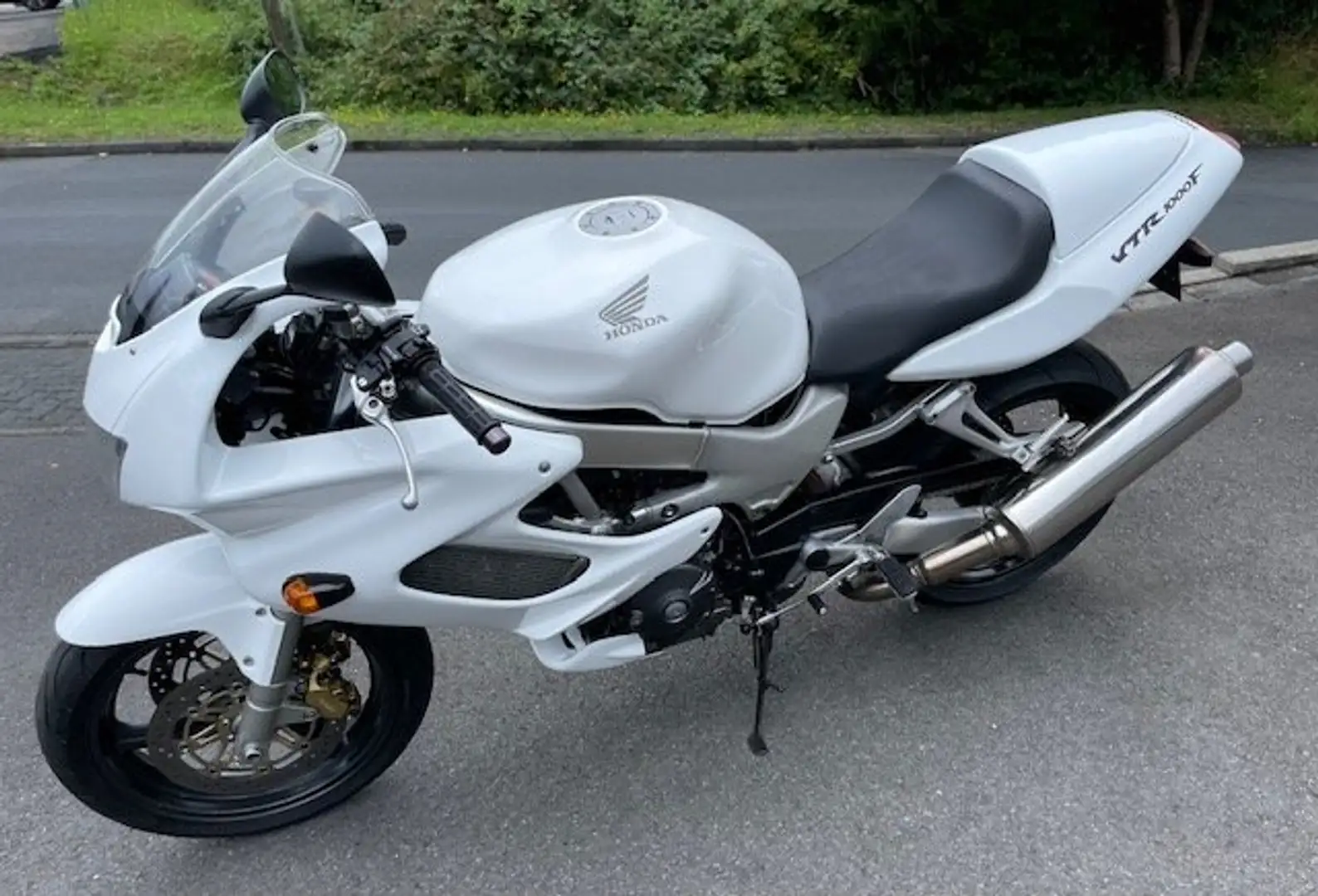 Honda VTR 1000 Schöner Zustand Wit - 1