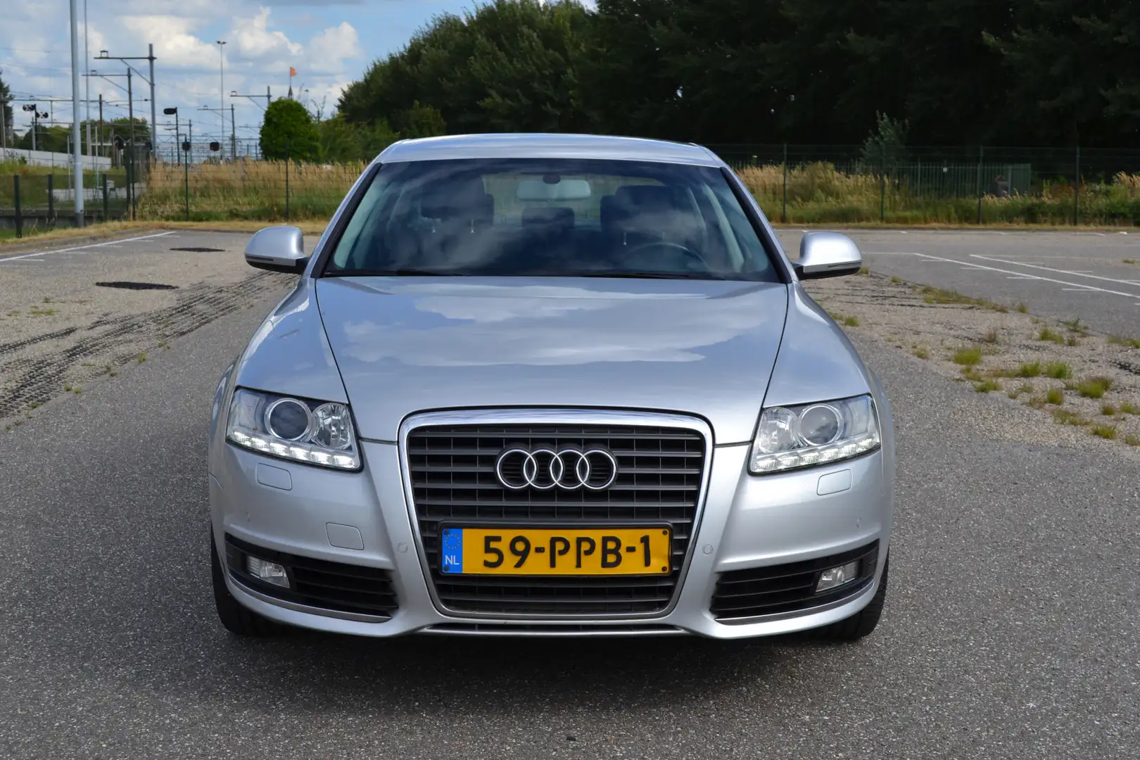 Audi A6 2.0 TFSI Advance ✅NIEUWE APK! Gris - 2