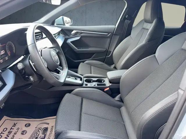 Audi A3 view 9