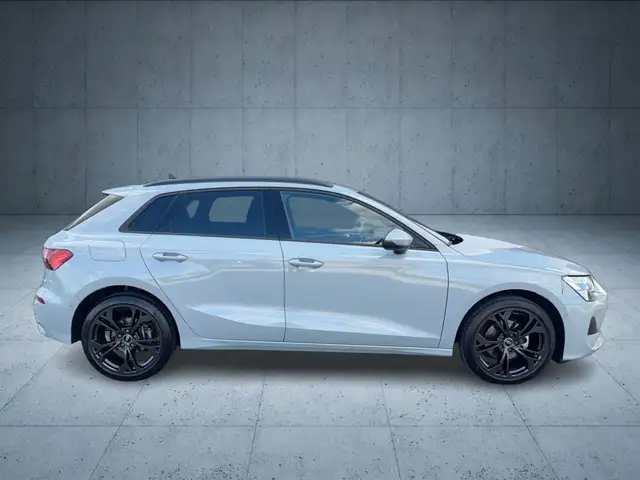 Audi A3 view 6