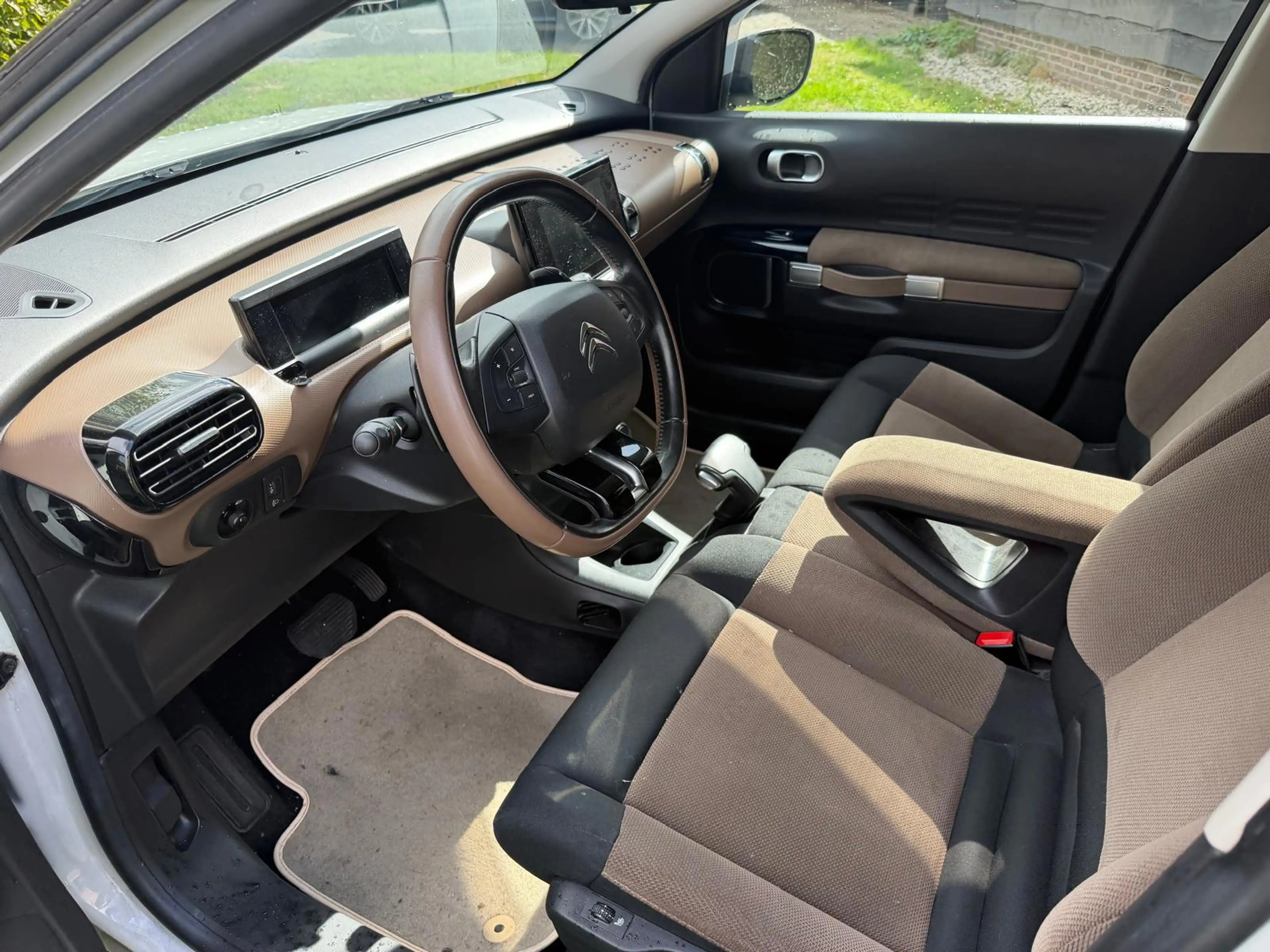 Citroen C4 Cactus 1.2 e-VTi Feel-Navi-Camera-17"-AUTOMAAT- — photo 11