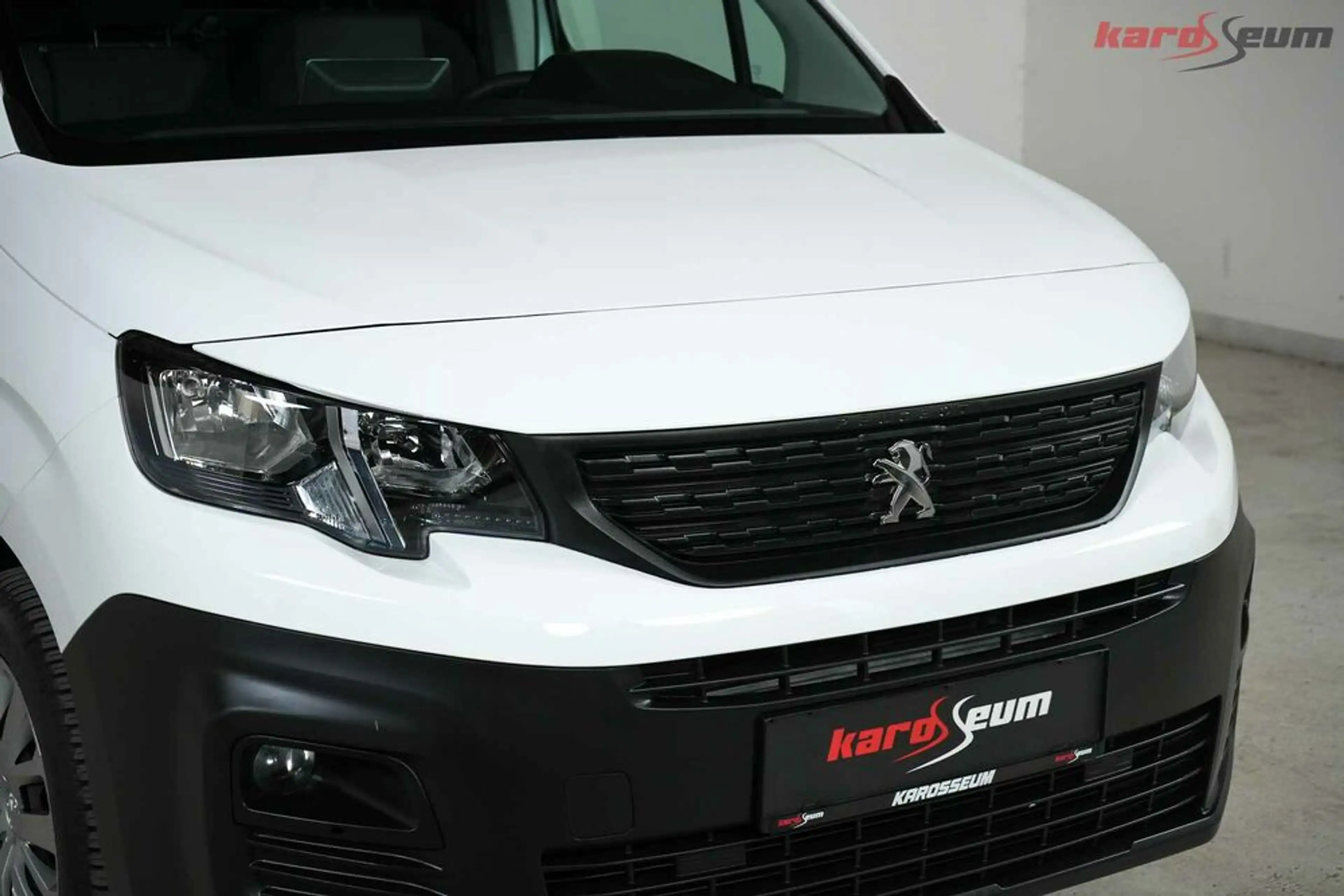 Peugeot Partner Premium L1 | GEWERBEFAVORIT | AHK — photo 12