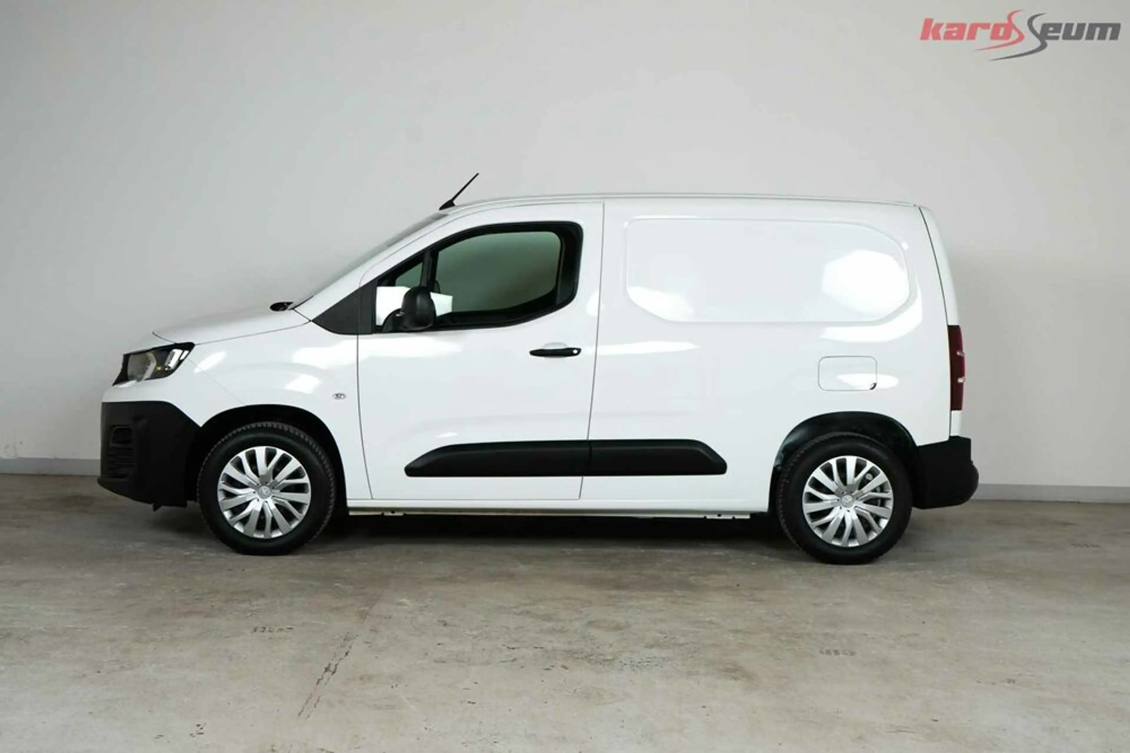 Peugeot Partner Premium L1 | GEWERBEFAVORIT | AHK — photo 8