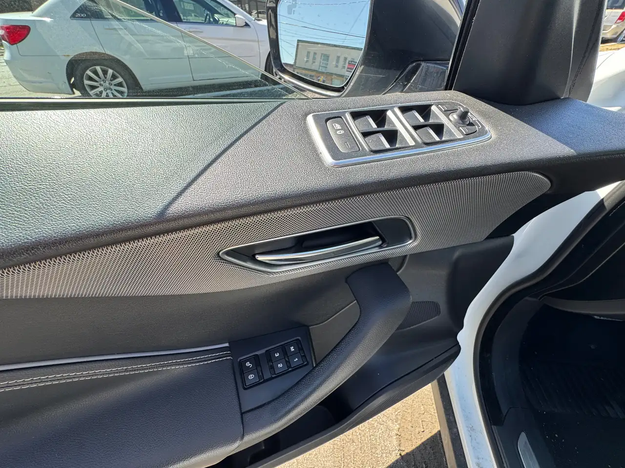 Jaguar F-Pace снимка Jaguar F-Pace