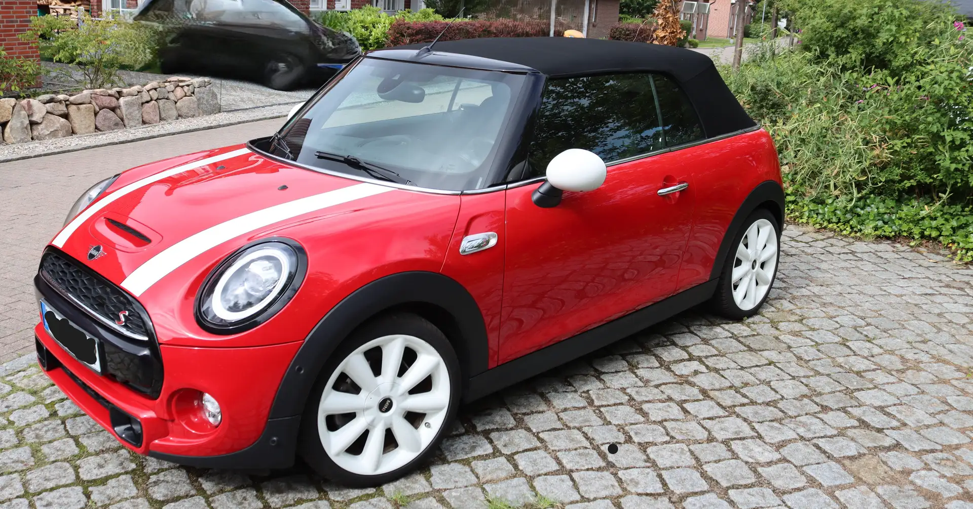 MINI Cooper S Cabrio Mini Cooper S Cabrio Aut. Rot - 1