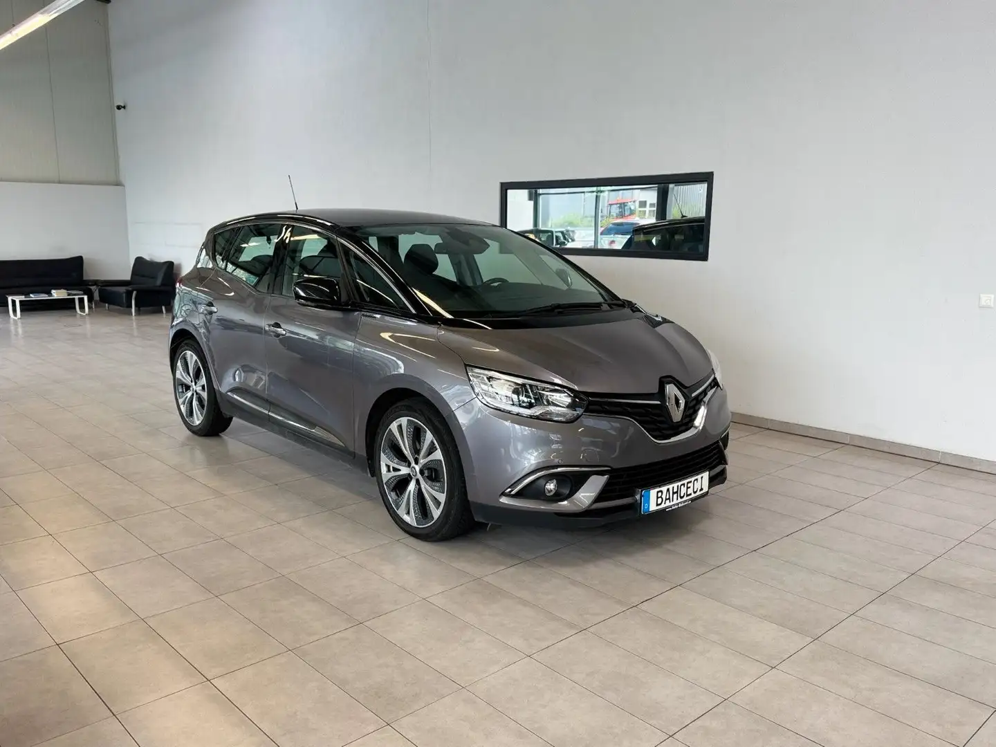 Renault Scenic IV 1,5DCI Intens*Keyfree*Navi*Temp*Xenon* Schwarz - 1