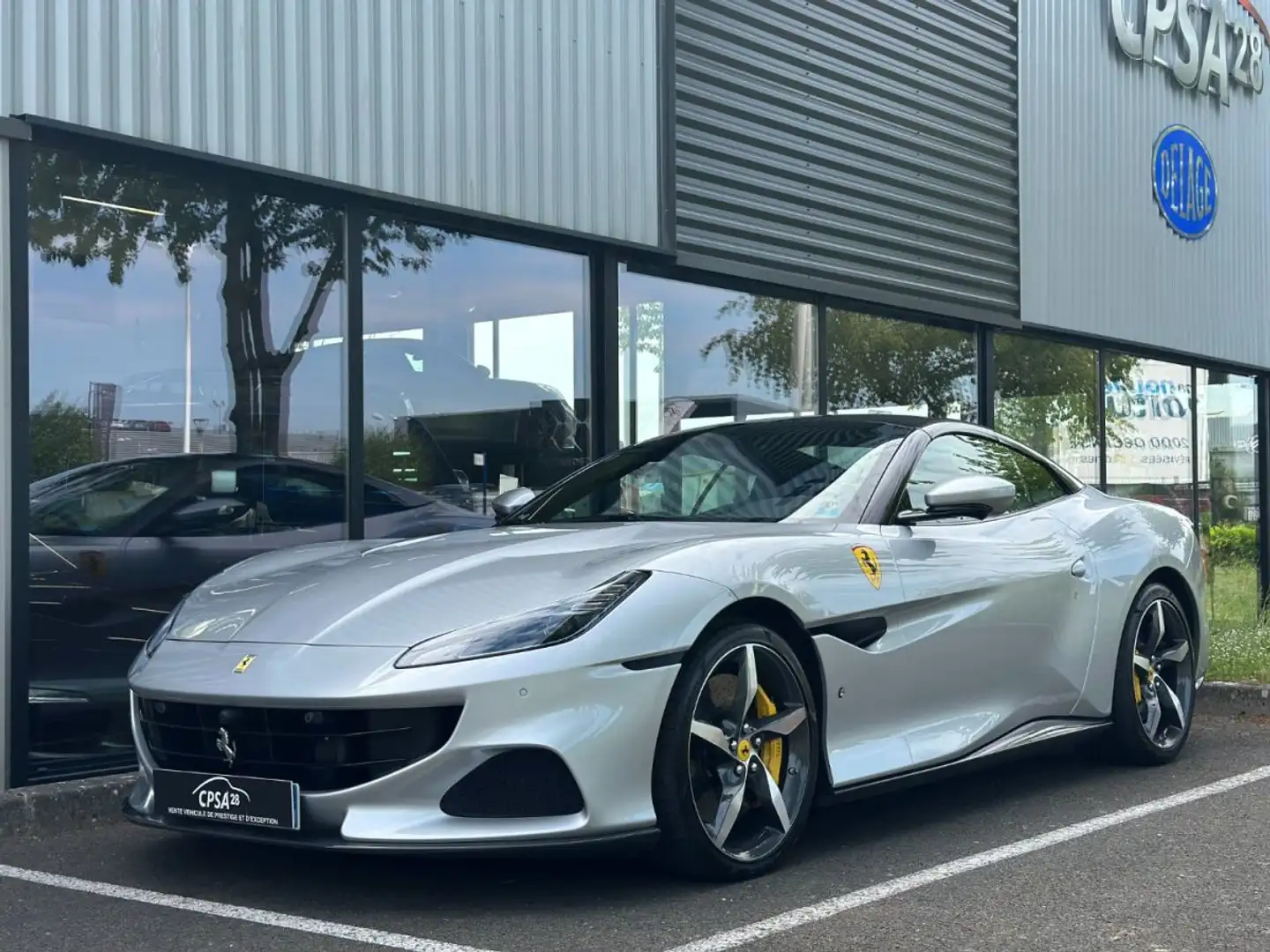 Ferrari Portofino 3.9 V8 TURBO 620 M Gris - 2