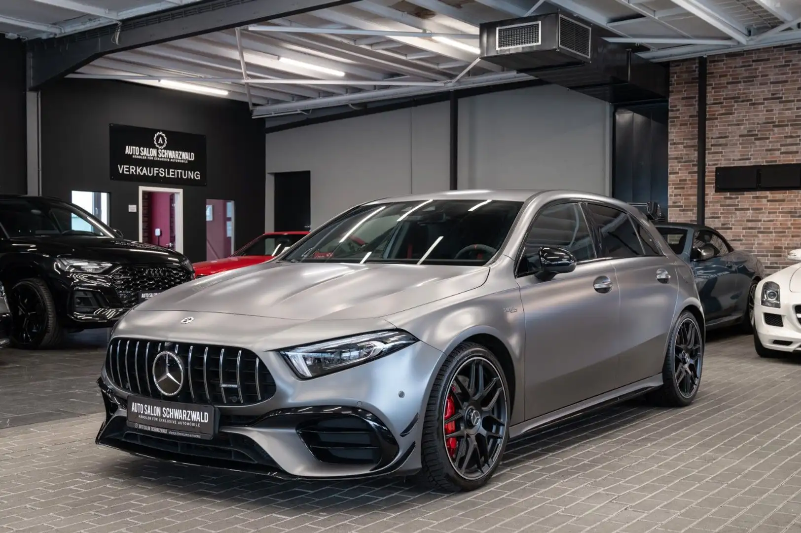 Mercedes-Benz A 45 AMG A45S AMG 4M|AERO-PAKET|NIGHT-PAKET|MATT-LACK Gris - 2