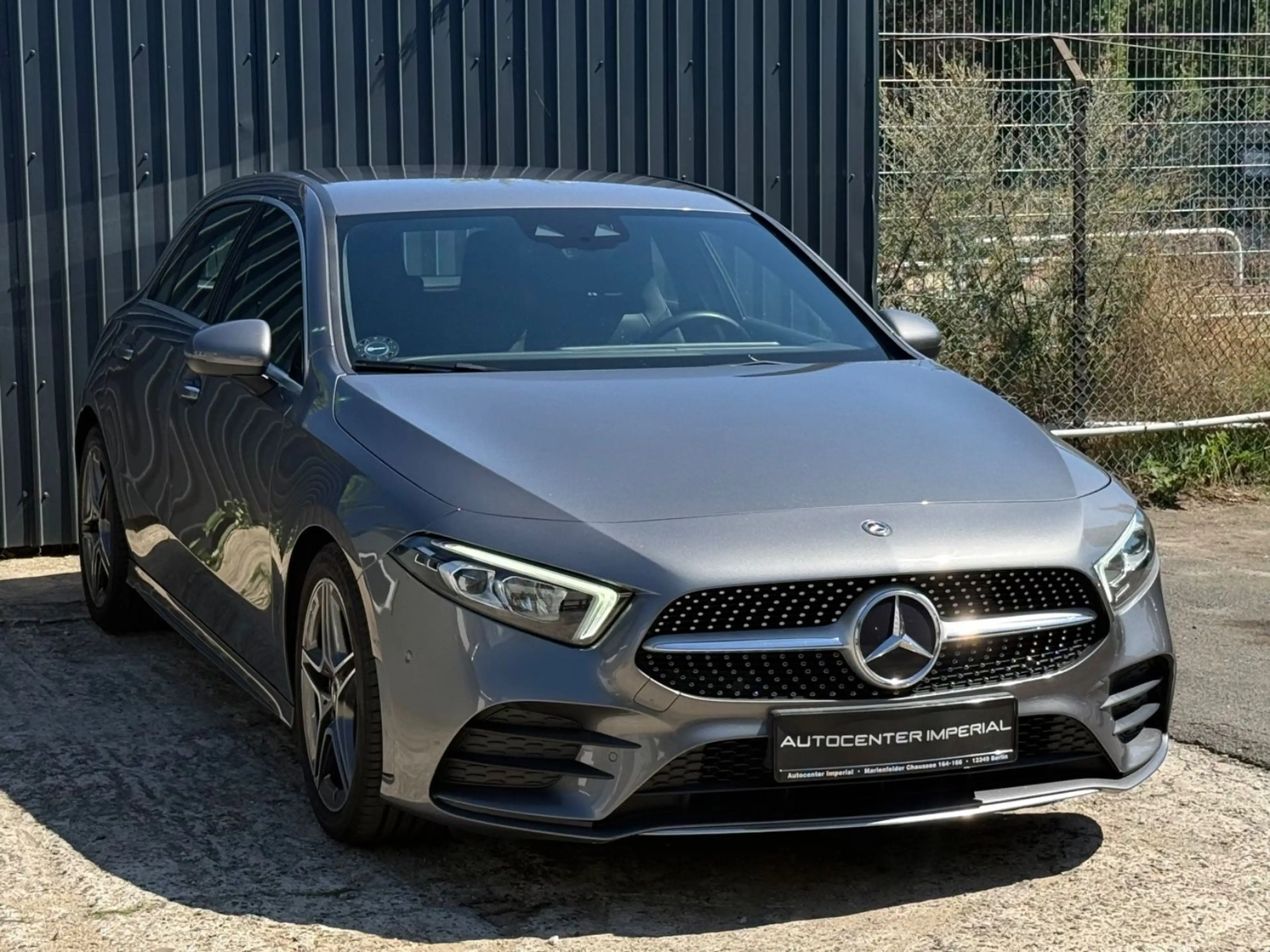 Mercedes-Benz A 220 d AMG/ Ambiente/Spur/R-Kamera/LED/Keyl./AHK
