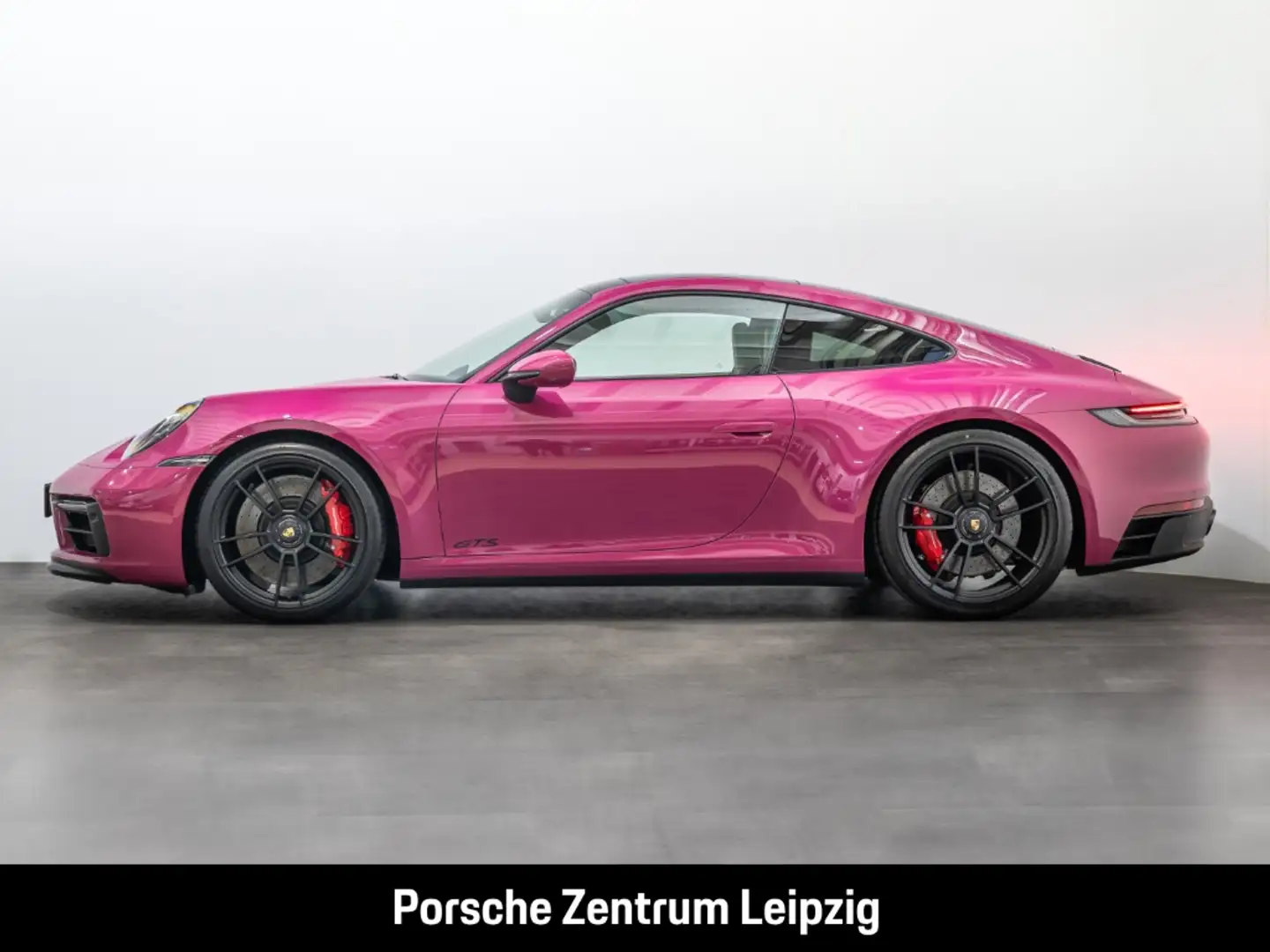 Porsche 992 911 Carrera GTS Carbon Lift HA-Lenkung Matrix Violett - 2