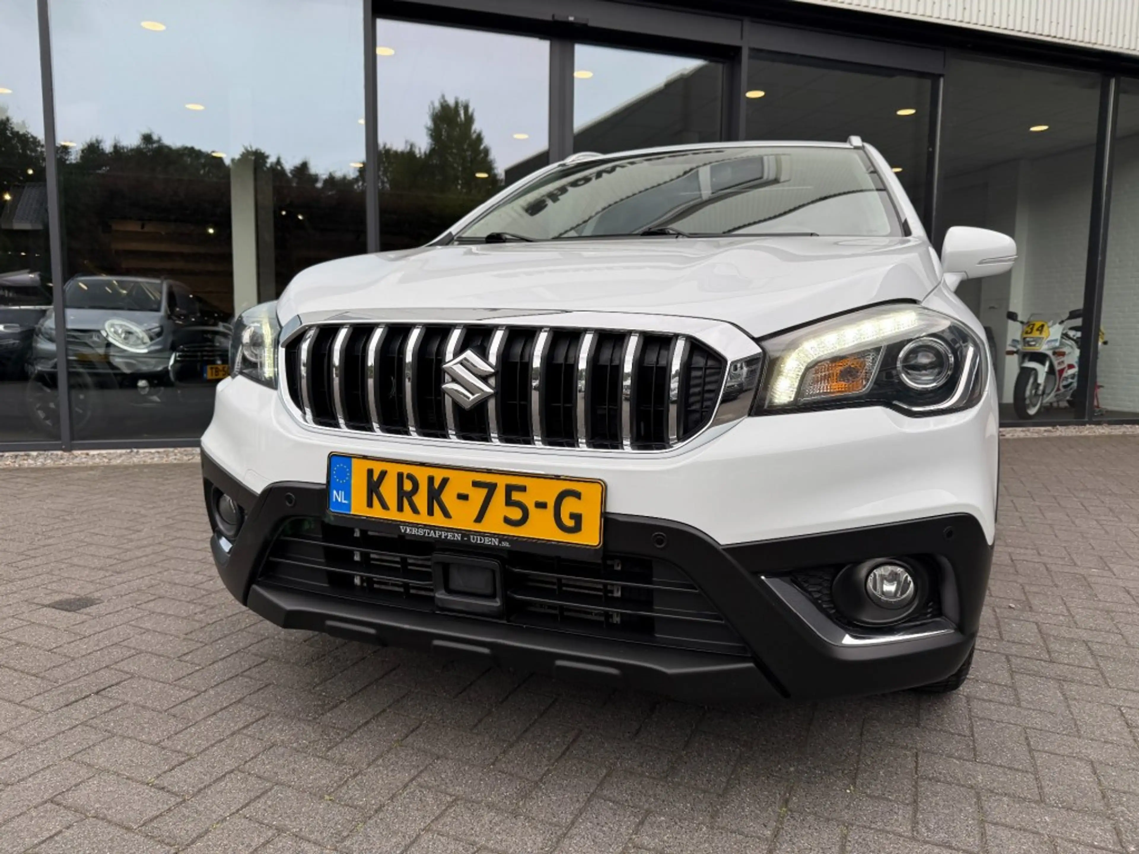 Suzuki SX4 S-Cross 1.4 140pk Exclusive,Leer,LED,Schuifdak,Camera,Stoe — photo 3