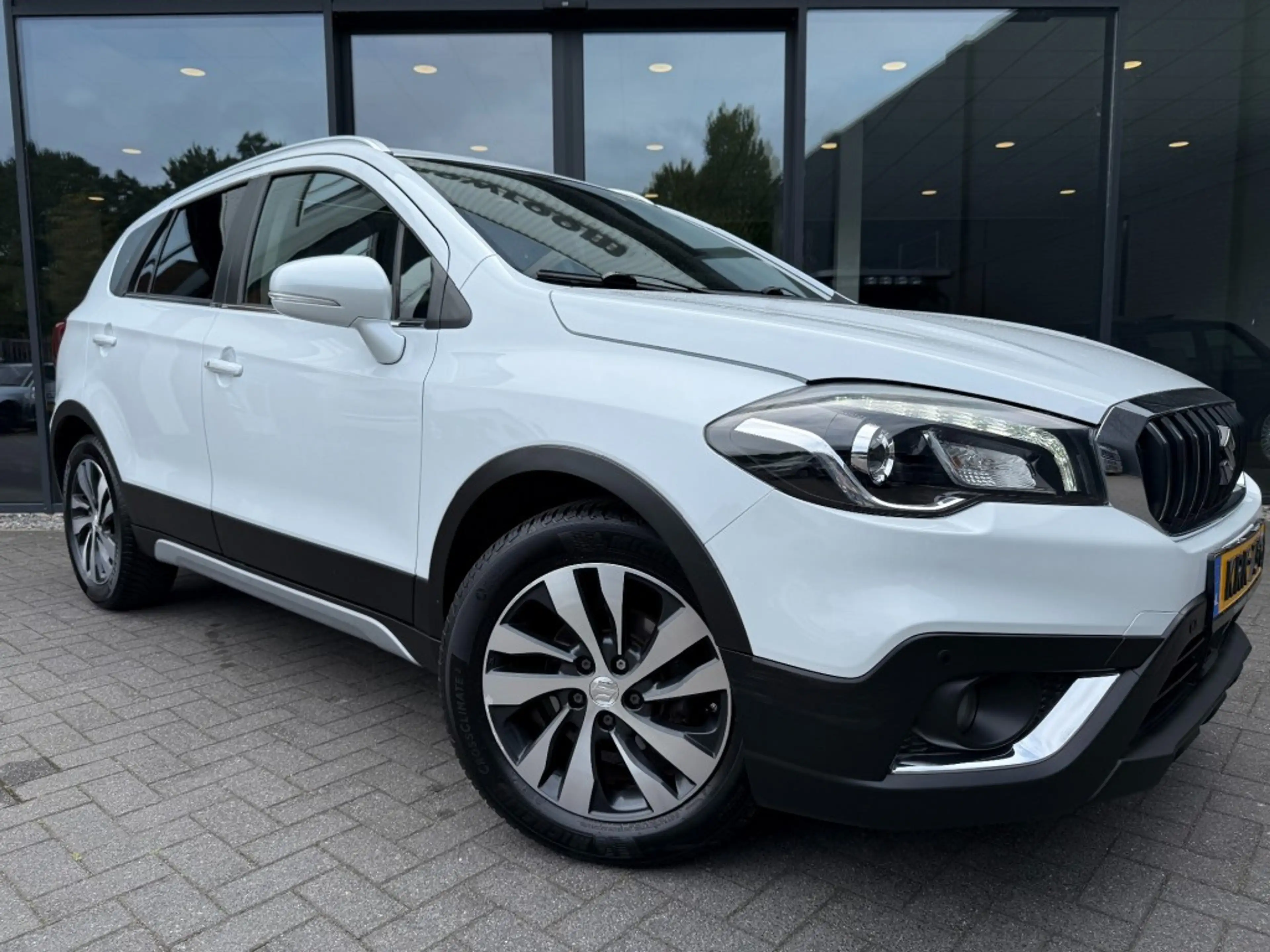 Suzuki SX4 S-Cross 1.4 140pk Exclusive,Leer,LED,Schuifdak,Camera,Stoe — photo 24