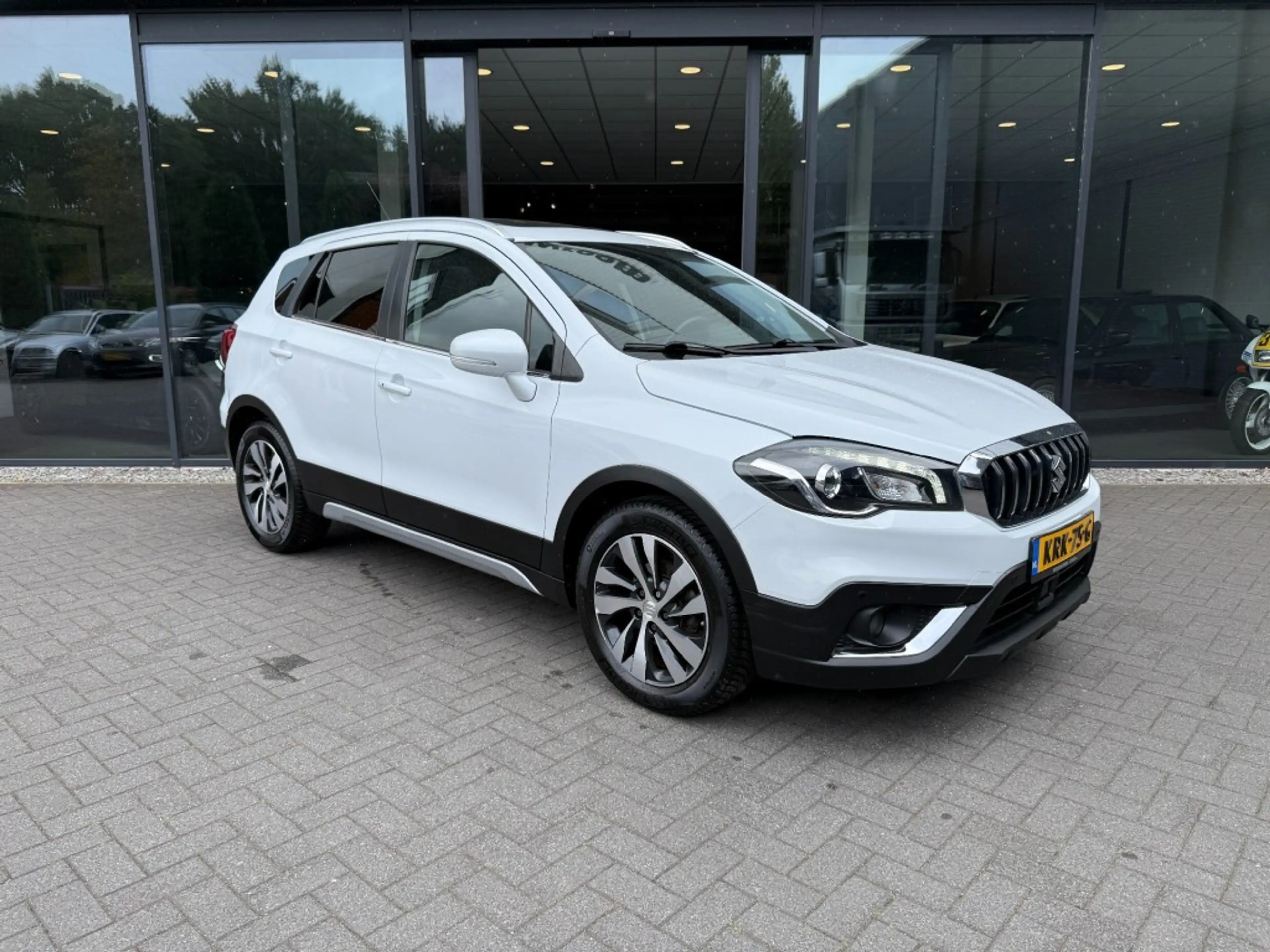 Suzuki SX4 S-Cross 1.4 140pk Exclusive,Leer,LED,Schuifdak,Camera,Stoe — photo 22