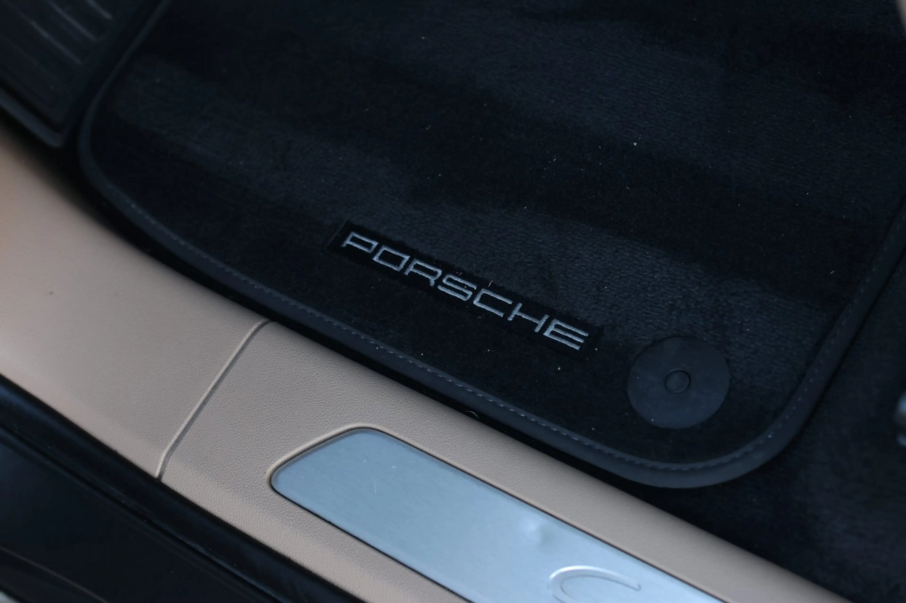 Porsche Cayenne Coupé 3.0 E-Hybrid *Pano*Sport Design*Sportuitlaat — photo 37