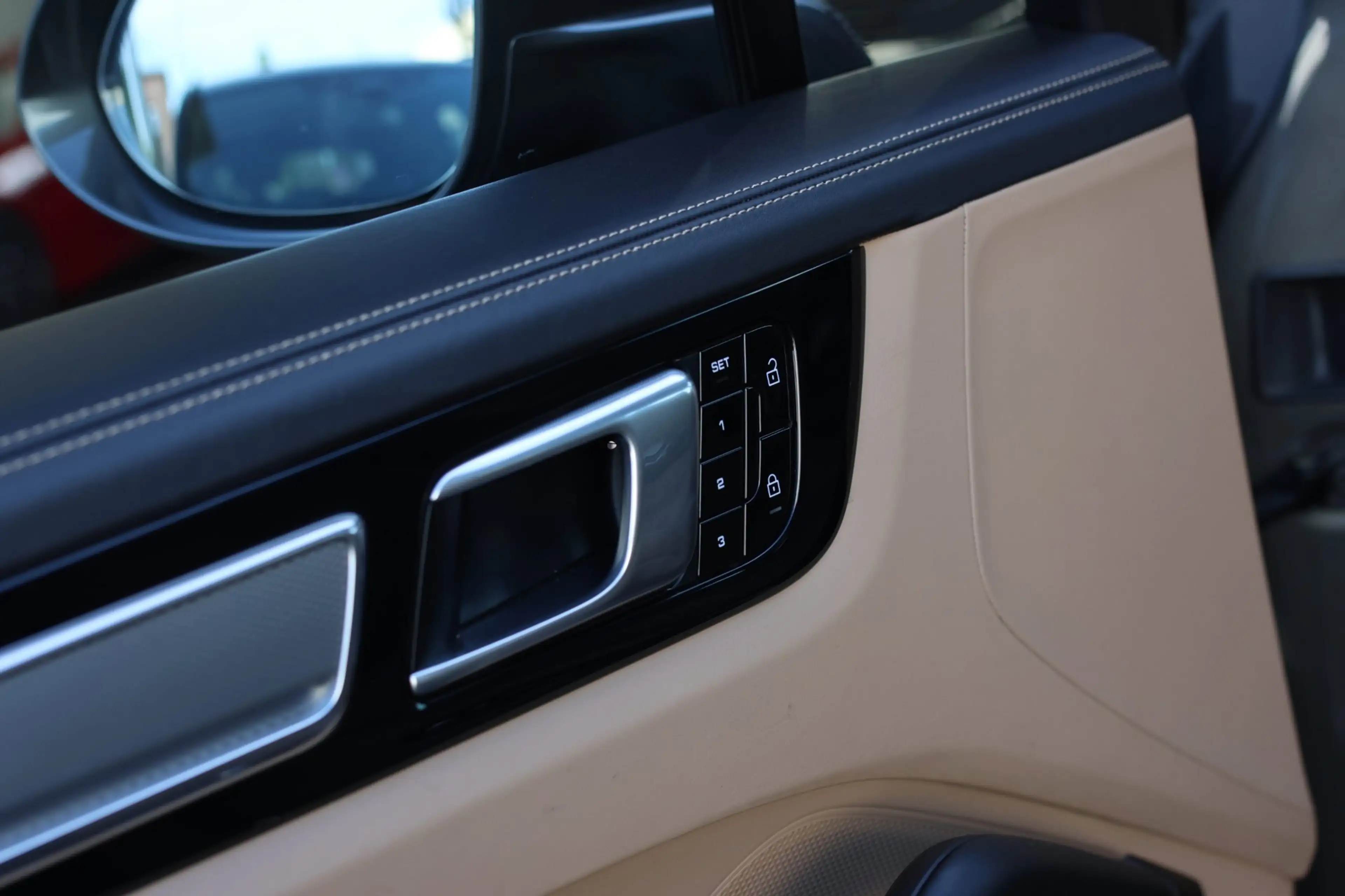 Porsche Cayenne Coupé 3.0 E-Hybrid *Pano*Sport Design*Sportuitlaat — photo 32