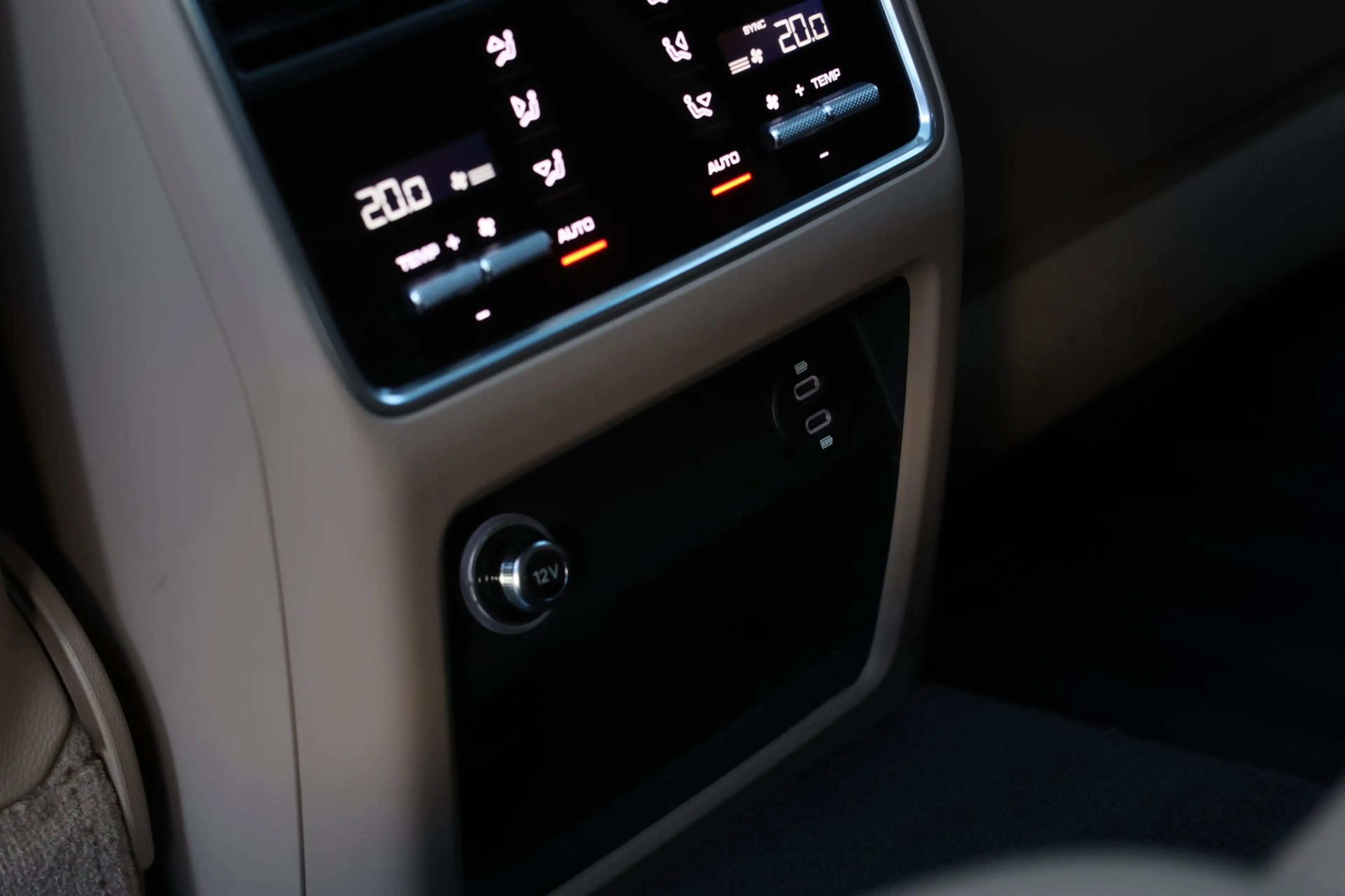 Porsche Cayenne Coupé 3.0 E-Hybrid *Pano*Sport Design*Sportuitlaat — photo 47