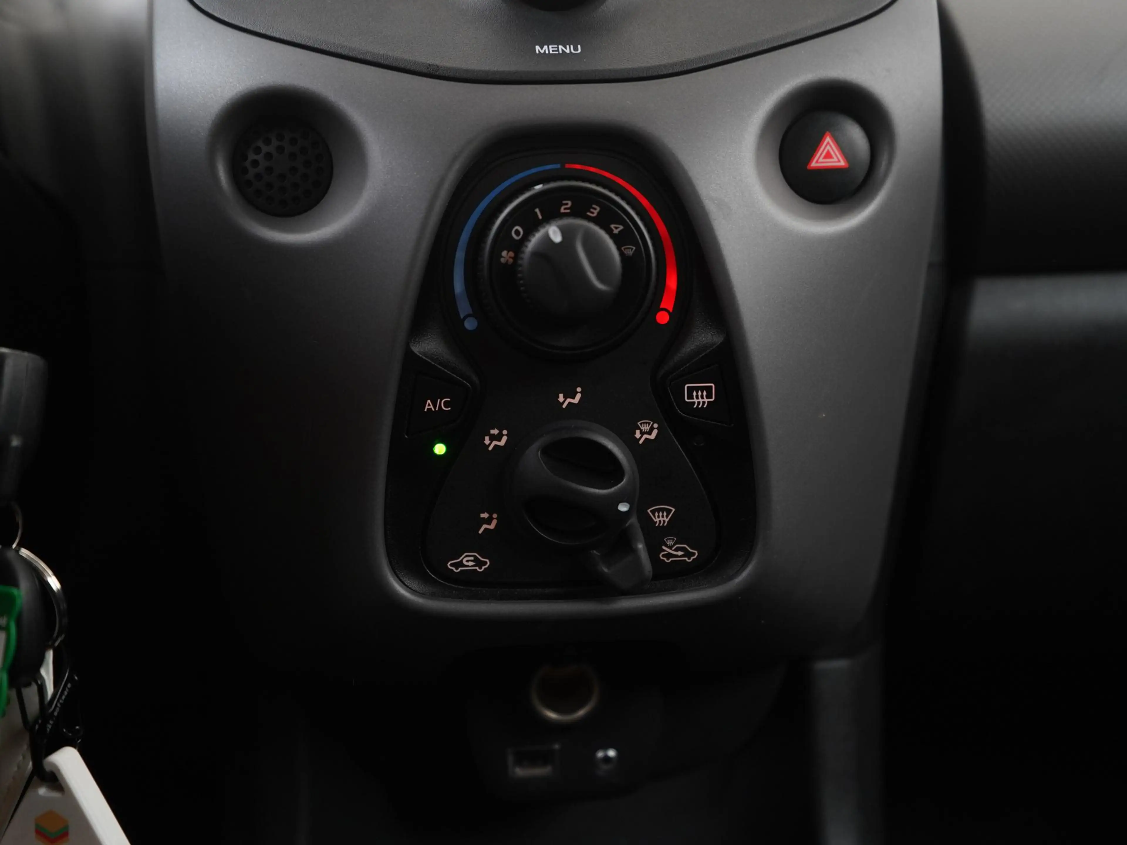 Peugeot 108 1.0 e-VTi Active TOP! | Airco | Bluetooth | Zondag — photo 11