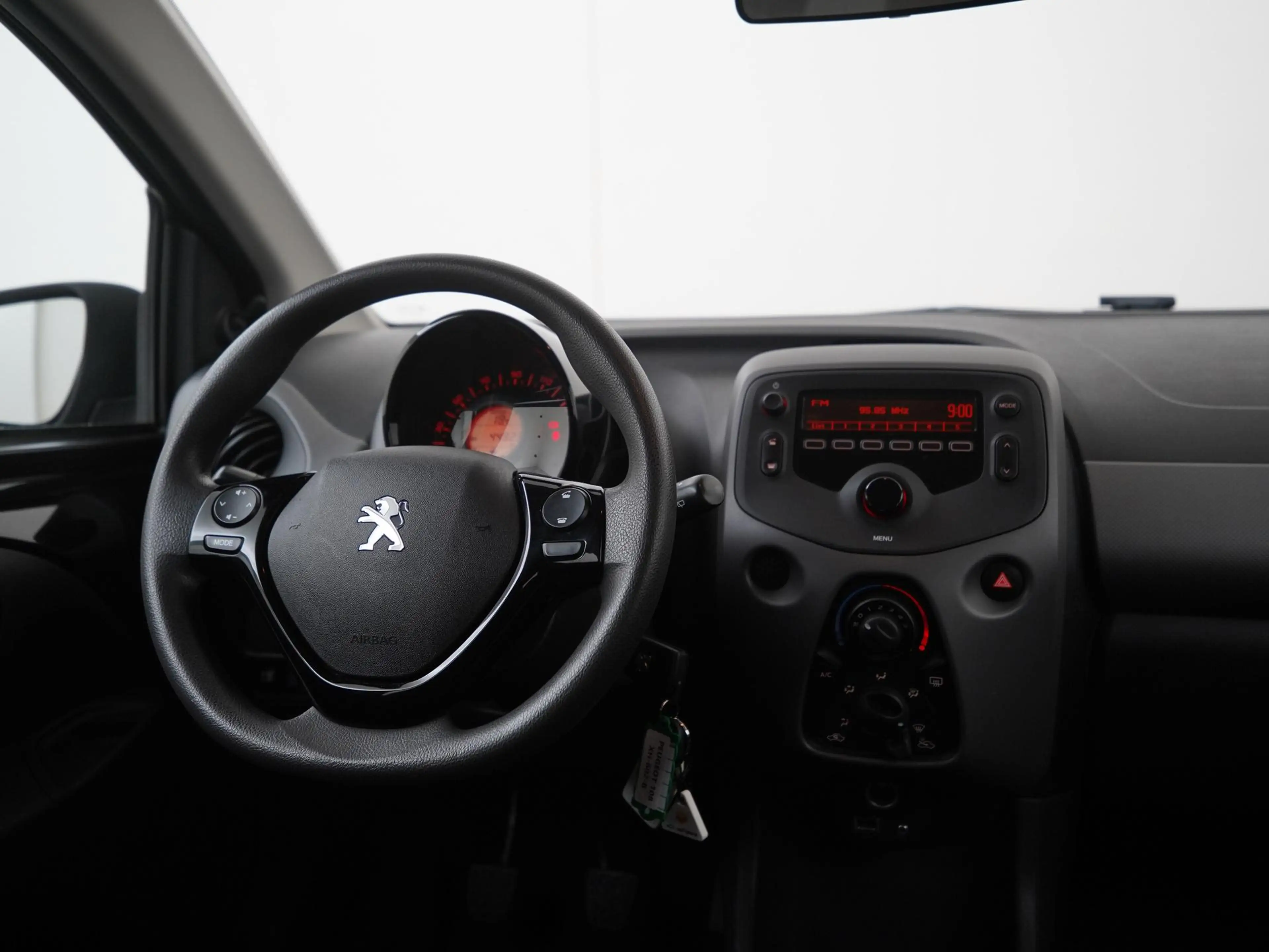Peugeot 108 1.0 e-VTi Active TOP! | Airco | Bluetooth | Zondag — photo 5