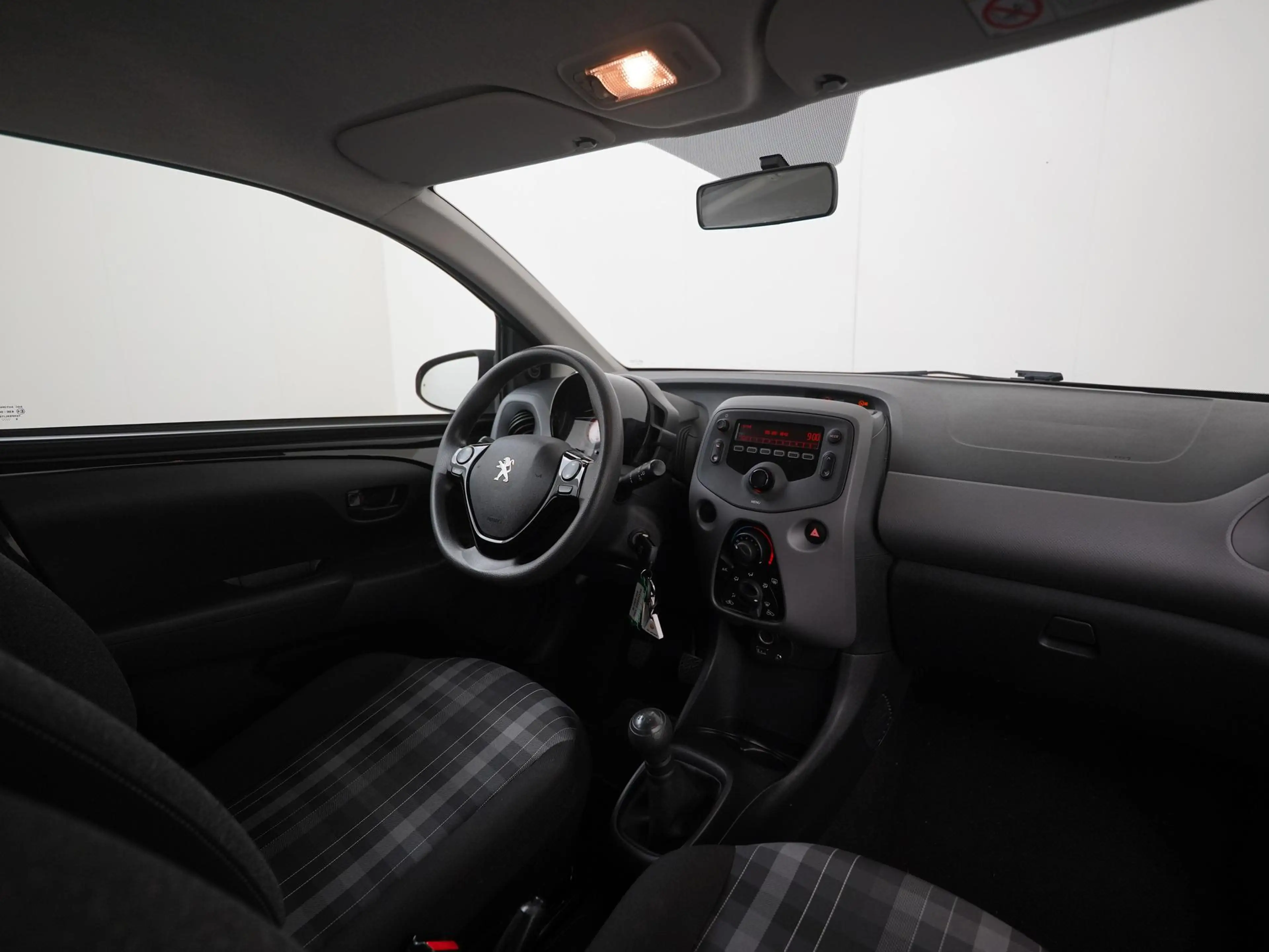 Peugeot 108 1.0 e-VTi Active TOP! | Airco | Bluetooth | Zondag — photo 2
