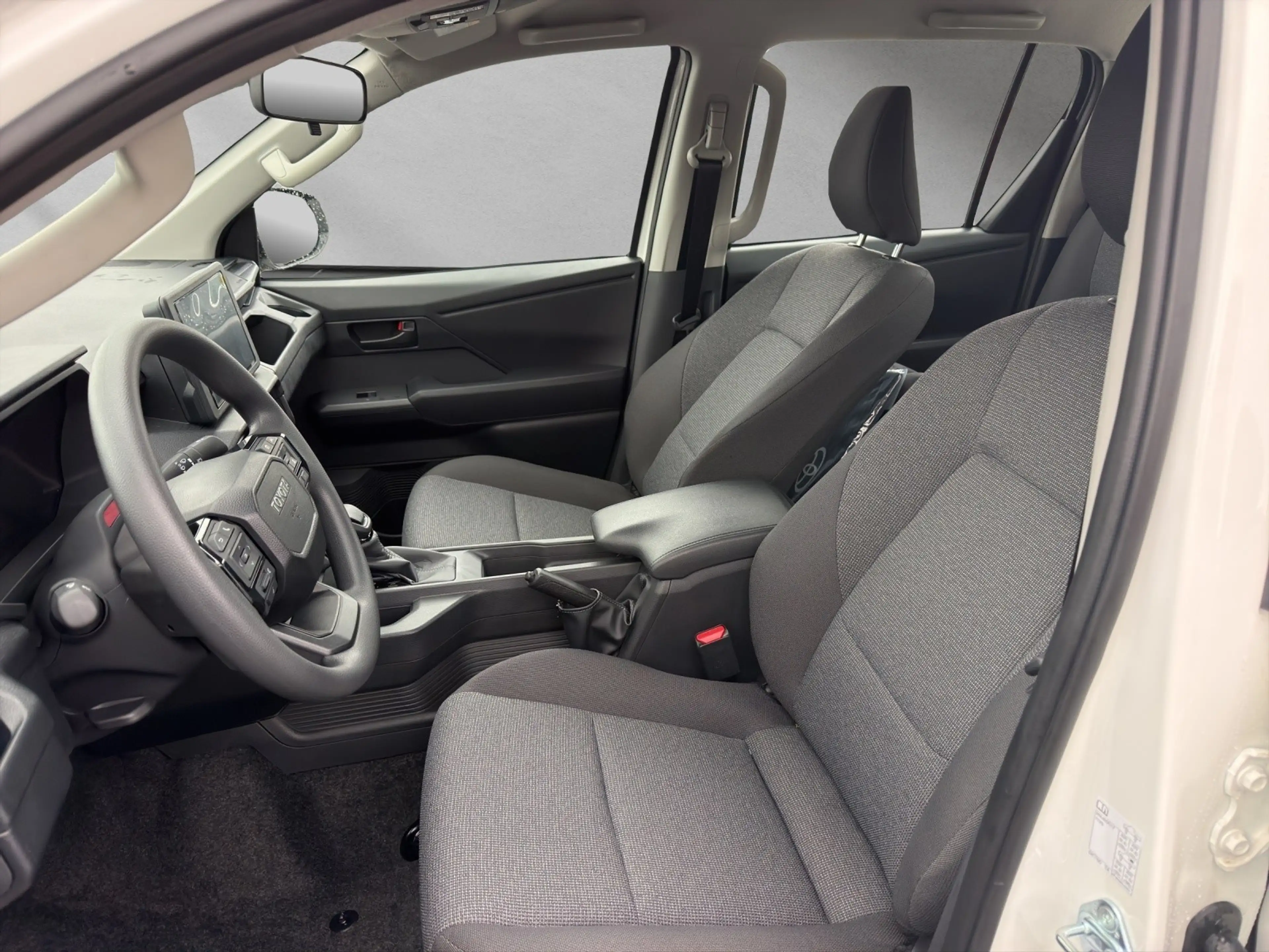 Toyota Hilux DOUBLE CAB 2.8*DUTY*AUTOAMTIK*15 J. GARANT — photo 9