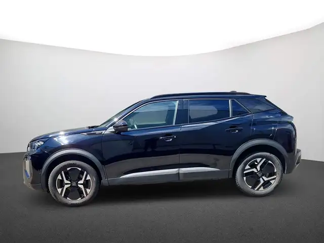 Peugeot 2008 view 4