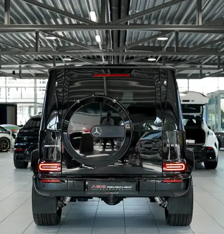 Mercedes-Benz G-Class view 9