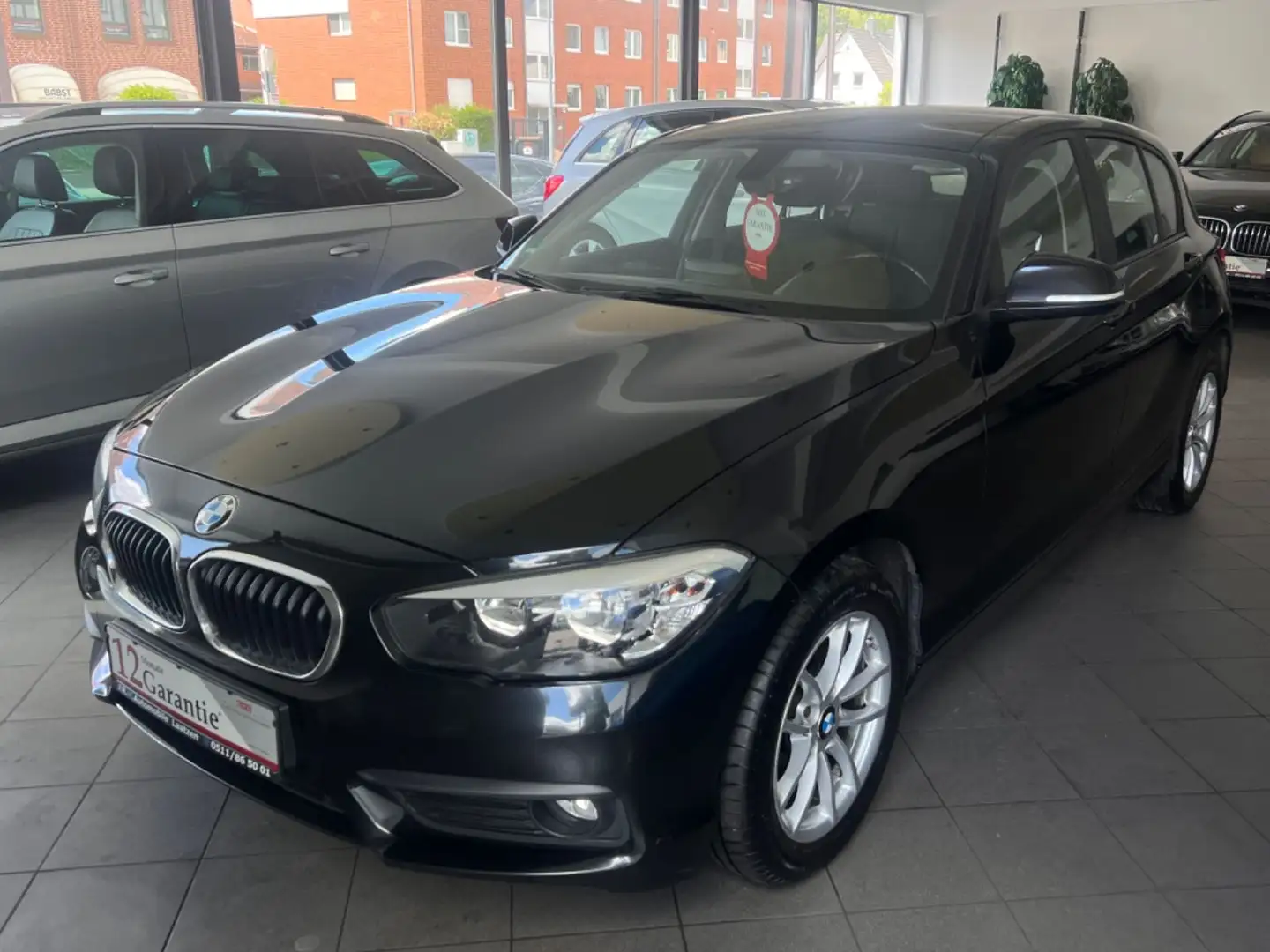 BMW 116 d Advantage MultiLenkrad~Klimaauto~5.Trg~SHZ~ Black - 2