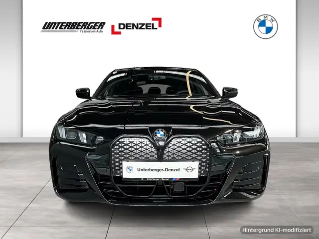 BMW I4 view 2