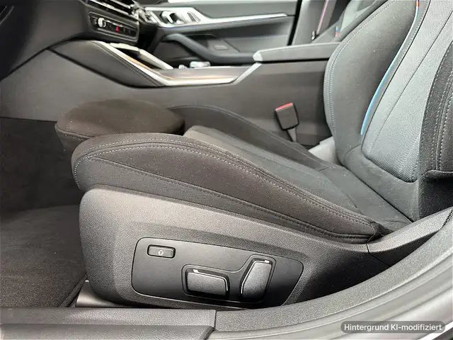 BMW I4 view 7