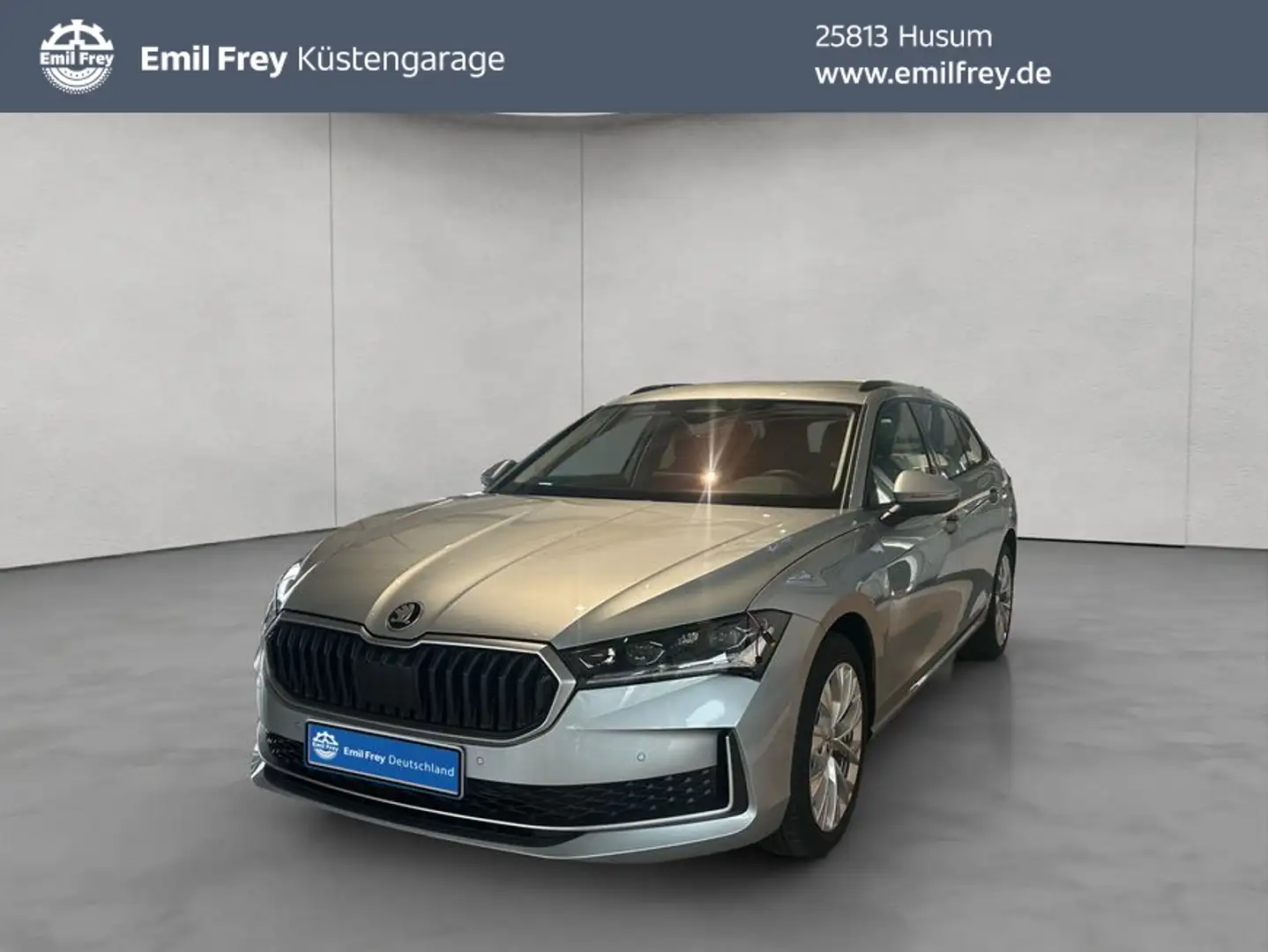 Skoda Superb Combi Selection 1,5 TSI mHEV 110 kW 7-Ga Silber - 1
