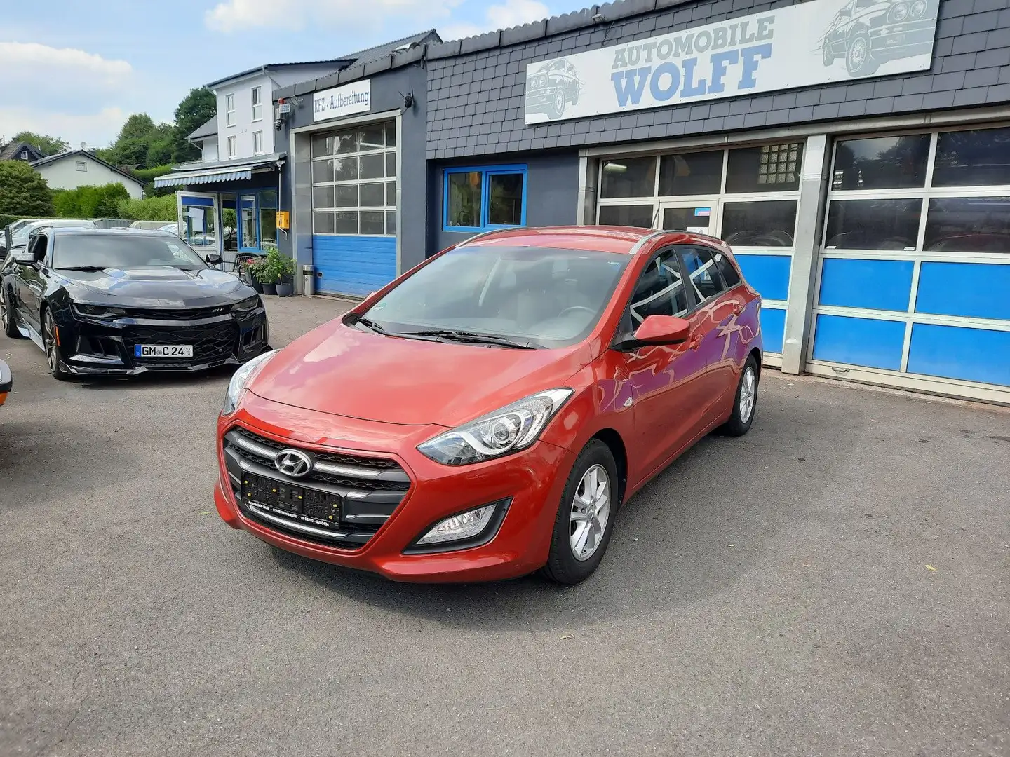 Hyundai i30 cw Trend Czerwony - 2