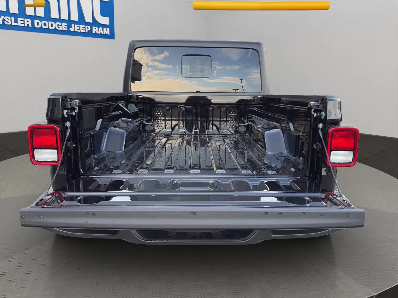 Jeep Gladiator снимка Jeep Gladiator