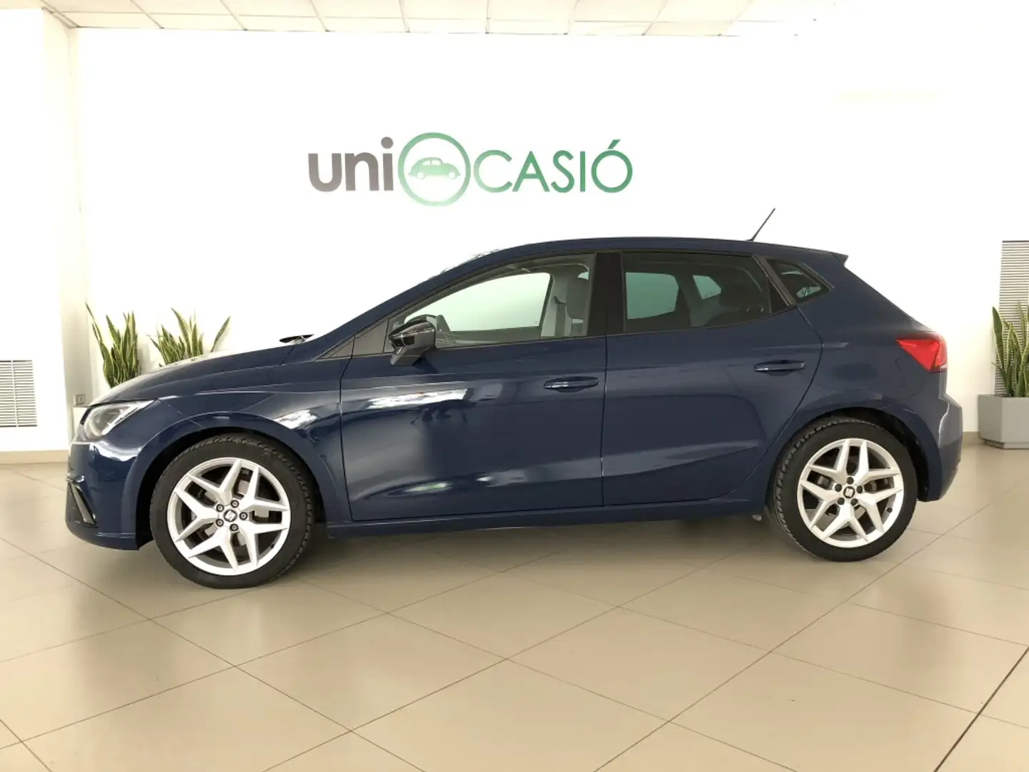 SEAT Ibiza 1.6TDI CR S&S FR 115 Azul - 2
