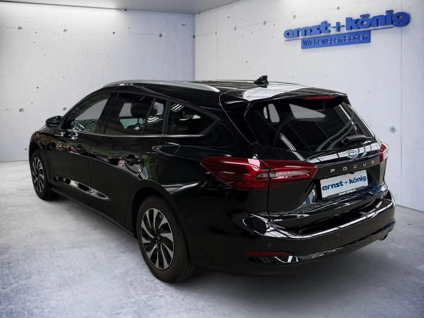 Ford Focus Turnier 1.5 EcoBlue Start-Stopp-System Aut. TITANI Schwarz - 2