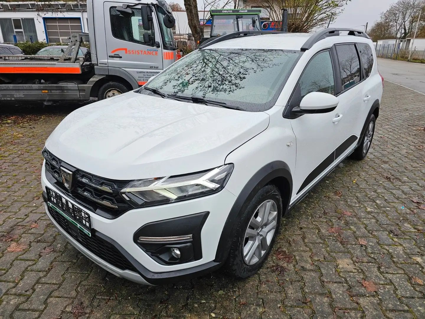 Dacia Jogger Klima 7 Sitzer 1 Hand Weiß - 1