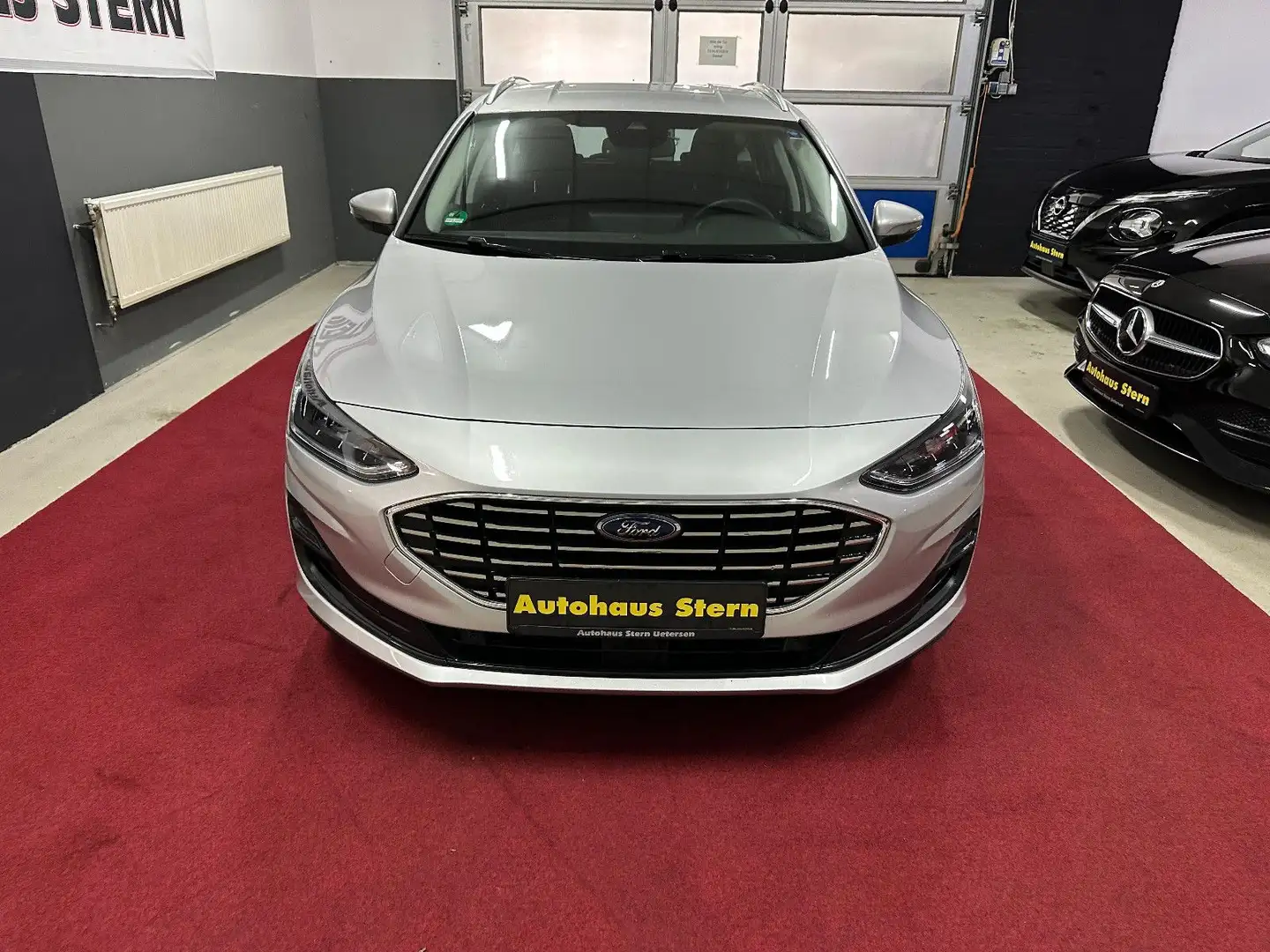 Ford Focus Turnier Titanium X Silber - 2