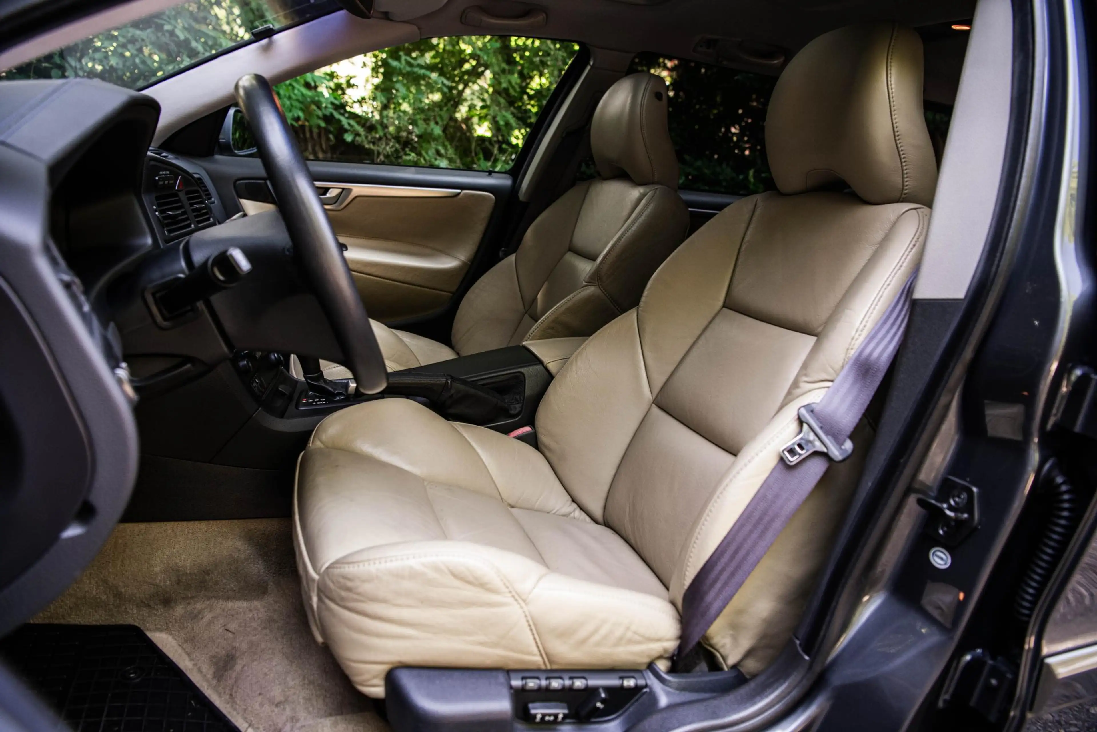 Volvo V70 2.5 R | Youngtimer | 5 cilinder!| 4 wiel aangedrev — photo 8