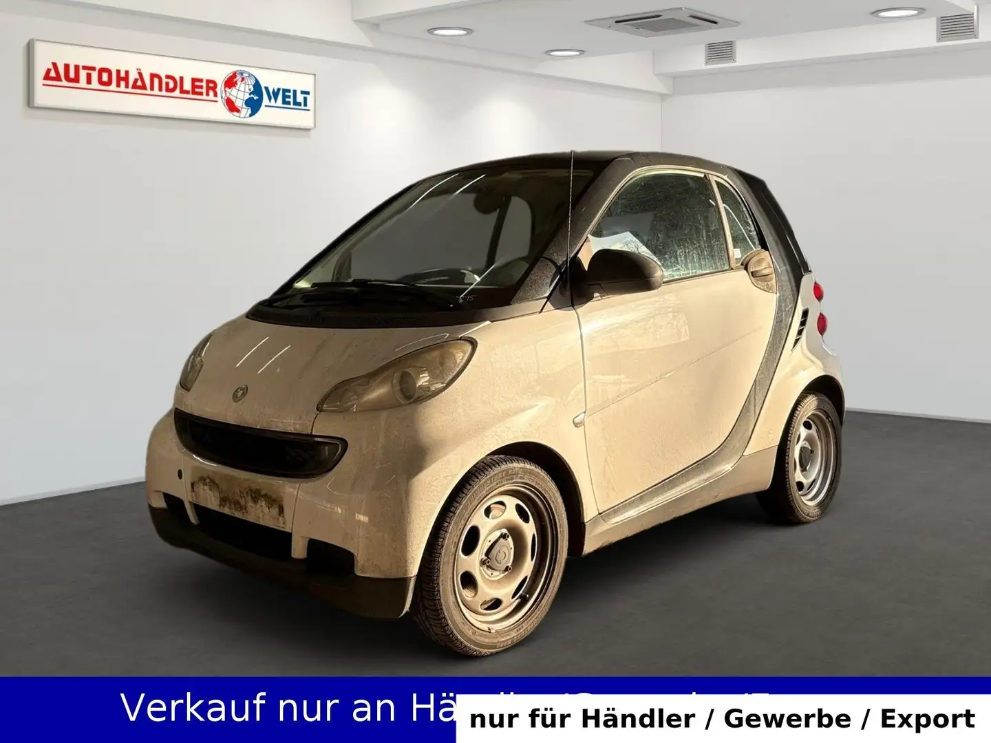 smart forTwo fortwo coupe Micro Hybrid Drive 45 kW Schwarz - 1