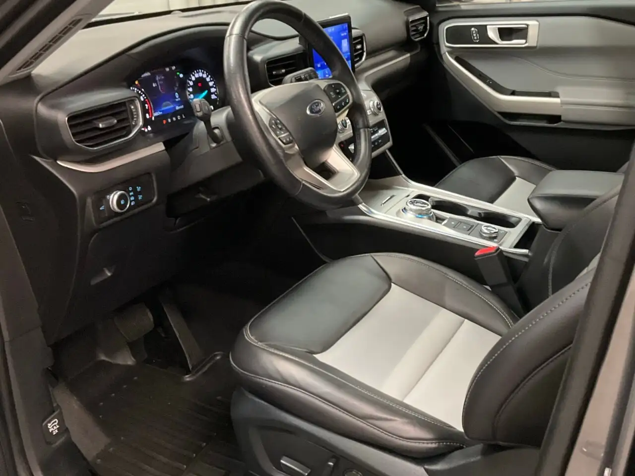 Ford Explorer fotografie Ford Explorer