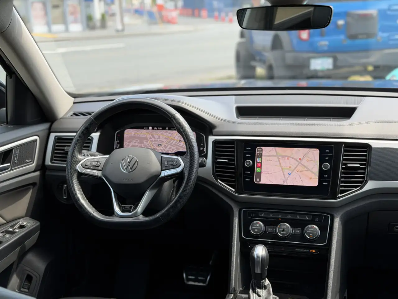 Volkswagen Atlas снимка Volkswagen Atlas