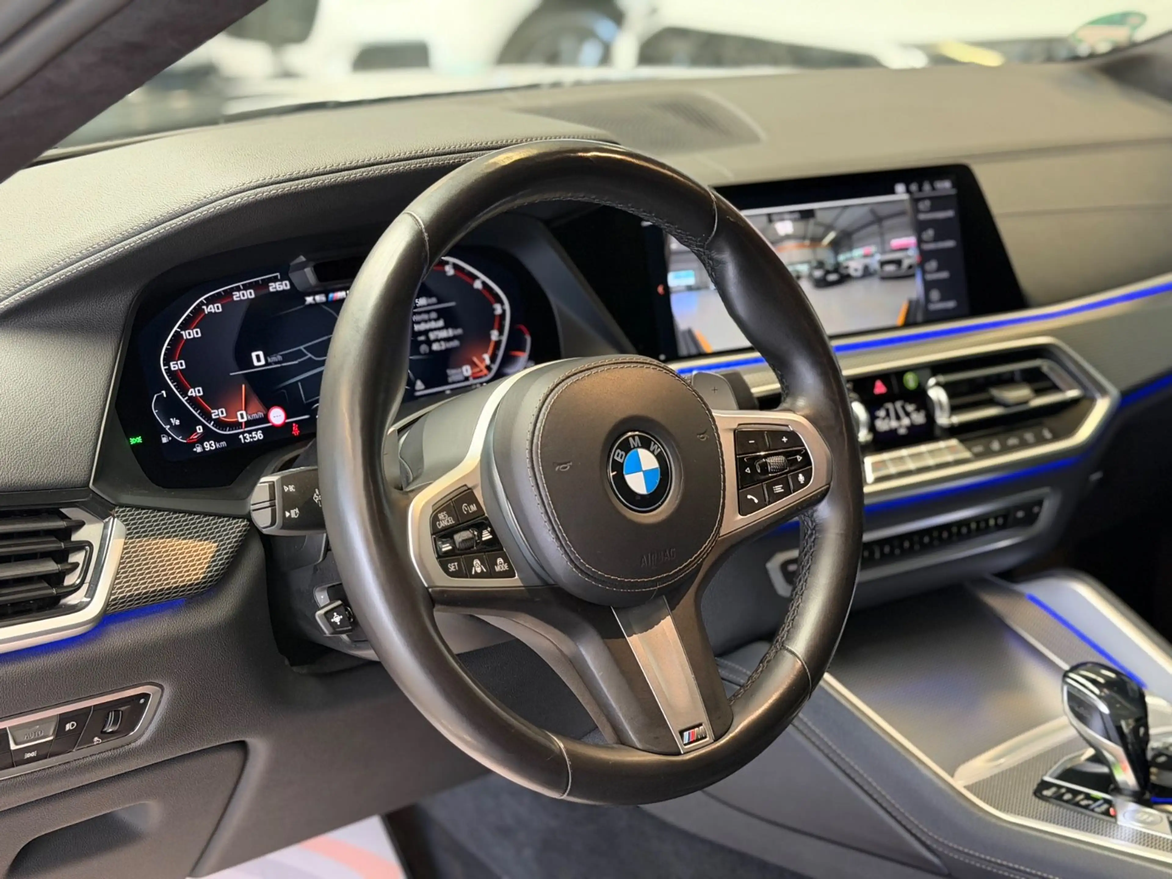 BMW X6 M i ICONIC/LASER/MASSAGE/360/SITZKLIMA/22 — photo 12