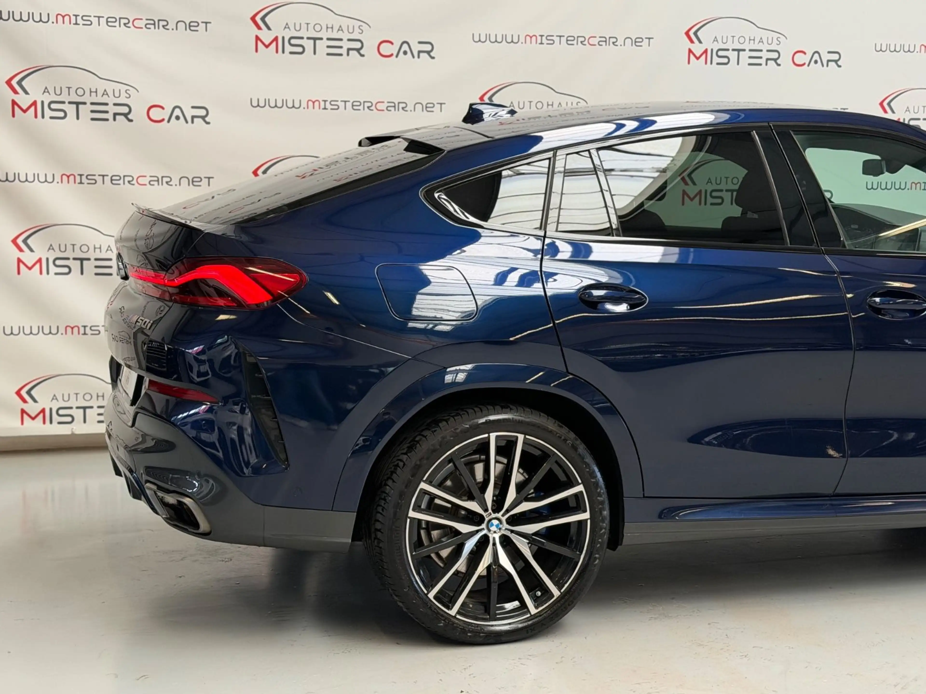 BMW X6 M i ICONIC/LASER/MASSAGE/360/SITZKLIMA/22 — photo 6