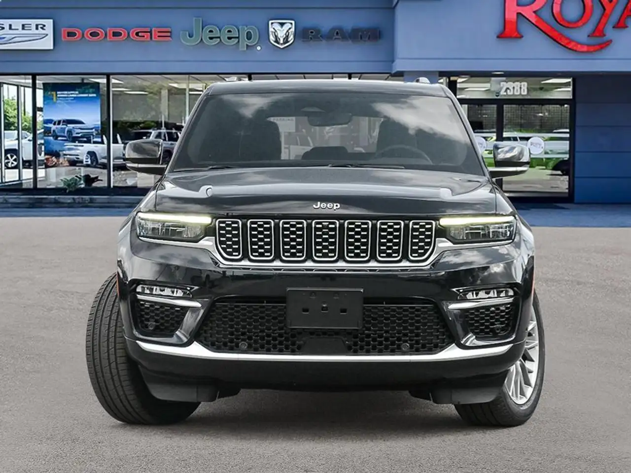 Jeep Grand Cherokee снимка Jeep Grand Cherokee
