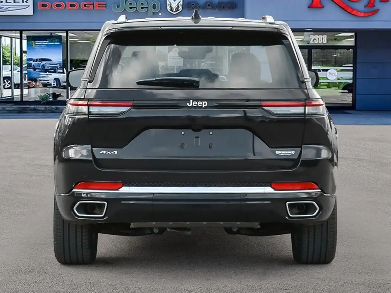 Jeep Grand Cherokee снимка Jeep Grand Cherokee