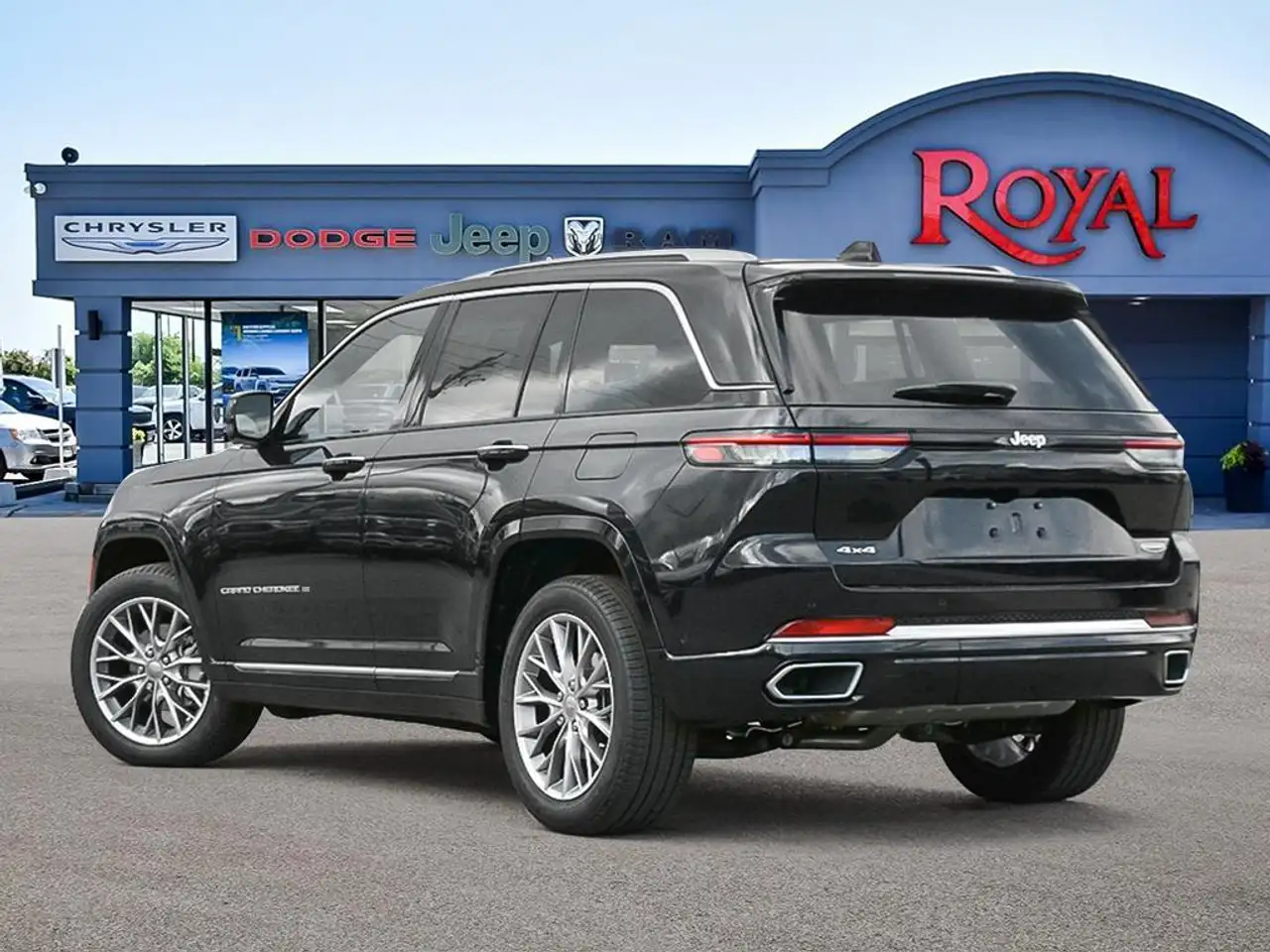 Jeep Grand Cherokee снимка Jeep Grand Cherokee