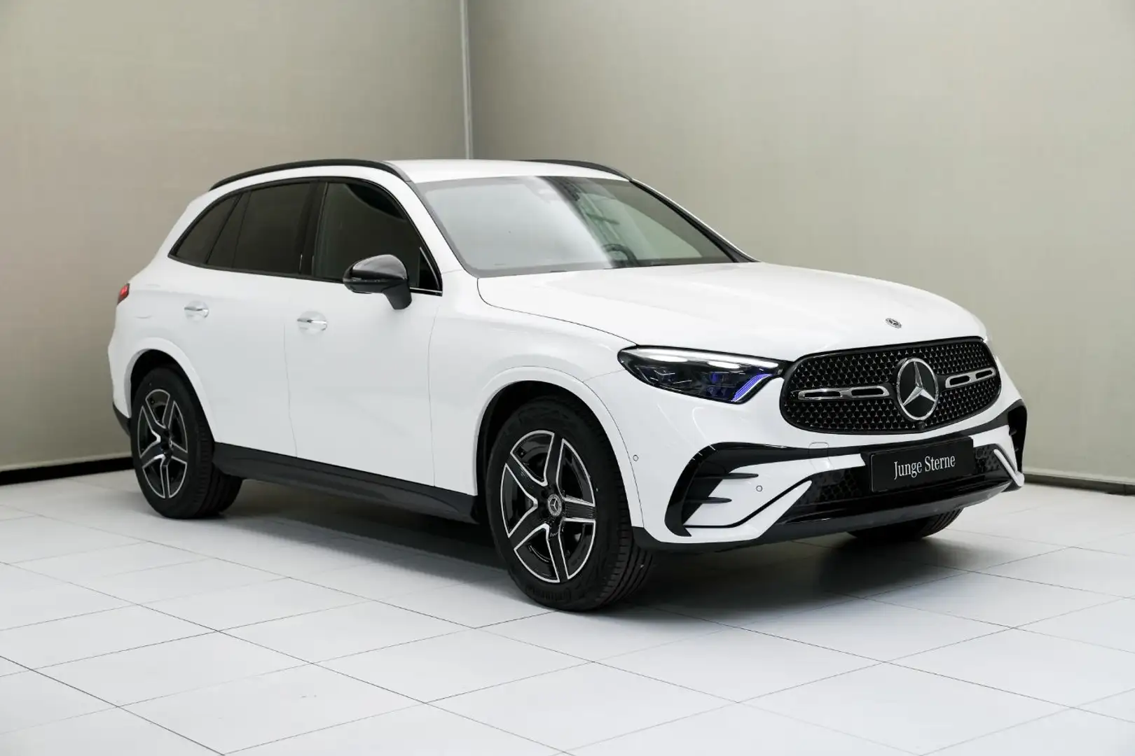 Mercedes-Benz GLC 200 d 4MATIC Österreich-Edition Sport S-Sitz Weiß - 2