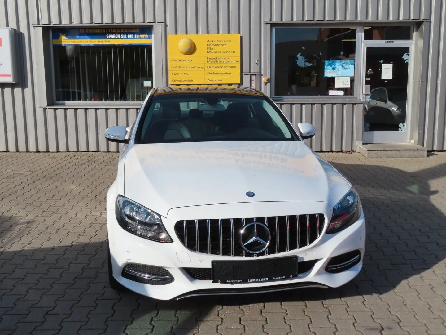 Mercedes-Benz C 200 Limousine Panamericana-Grill Pano-Dach Blanc - 1